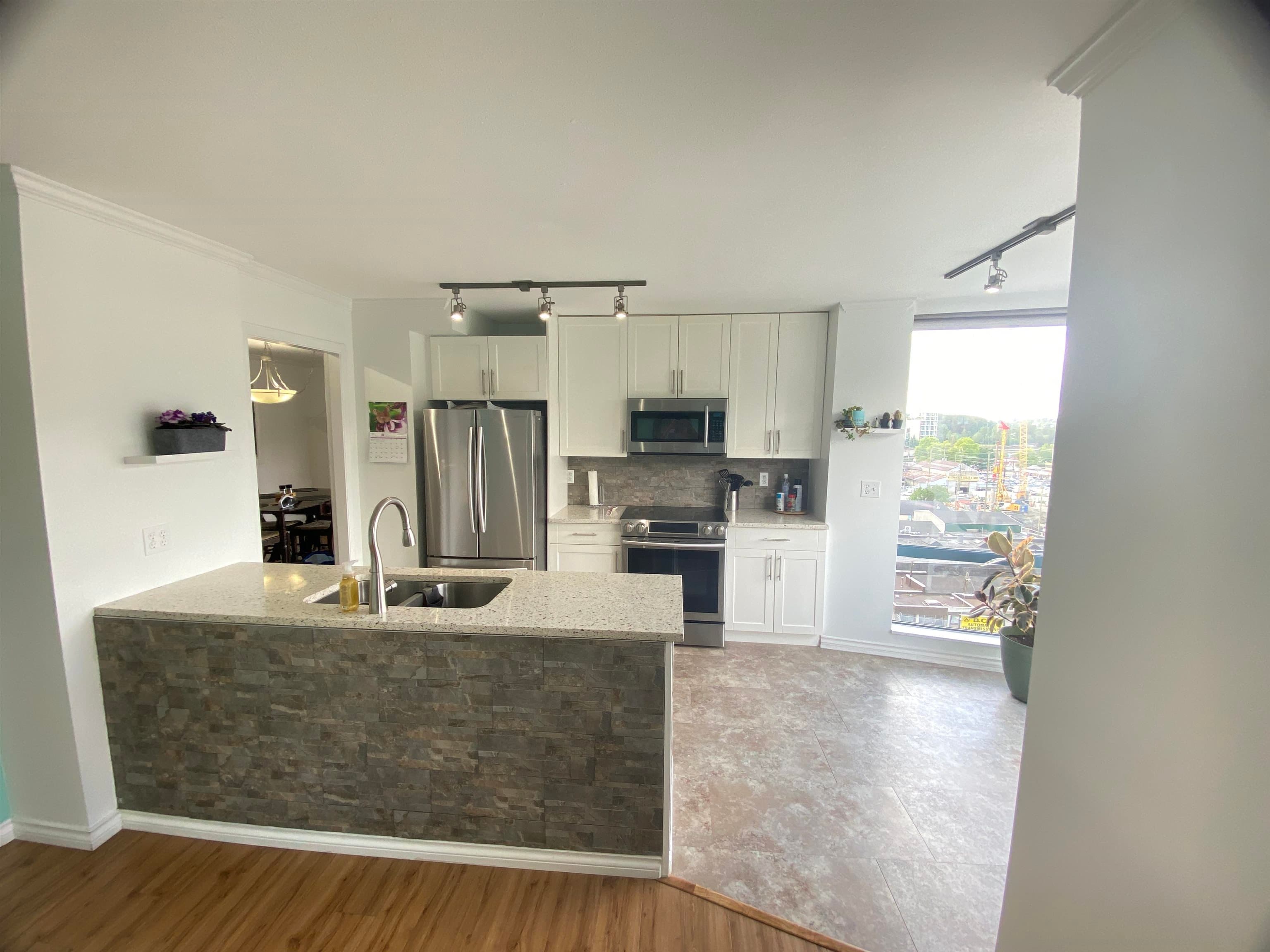 606 - 98 Tenth Street, New Westminster, V3M 6L8 — photo 4