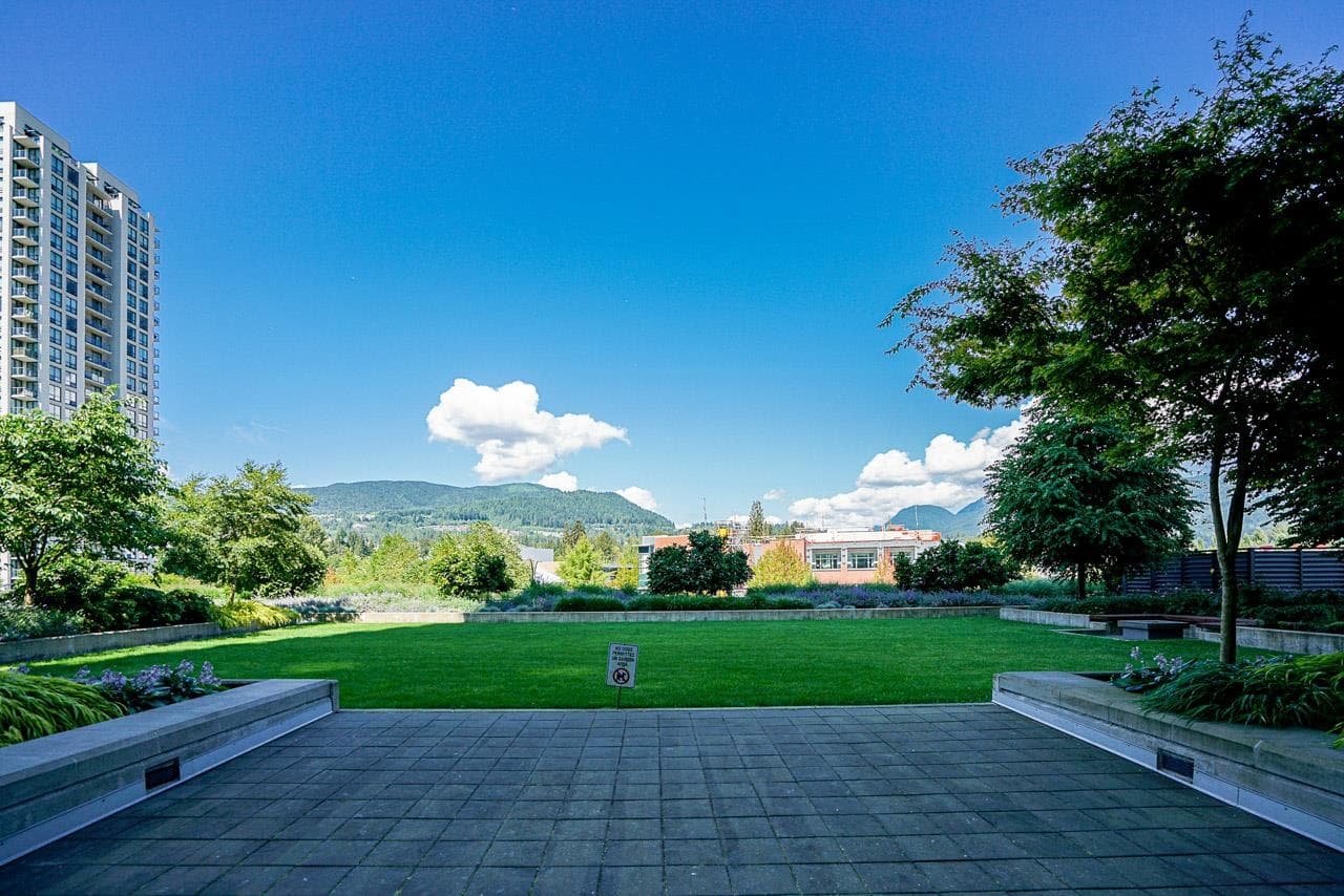 2608 - 3007 Glen Drive, Coquitlam, V3B 0L8 — photo 4