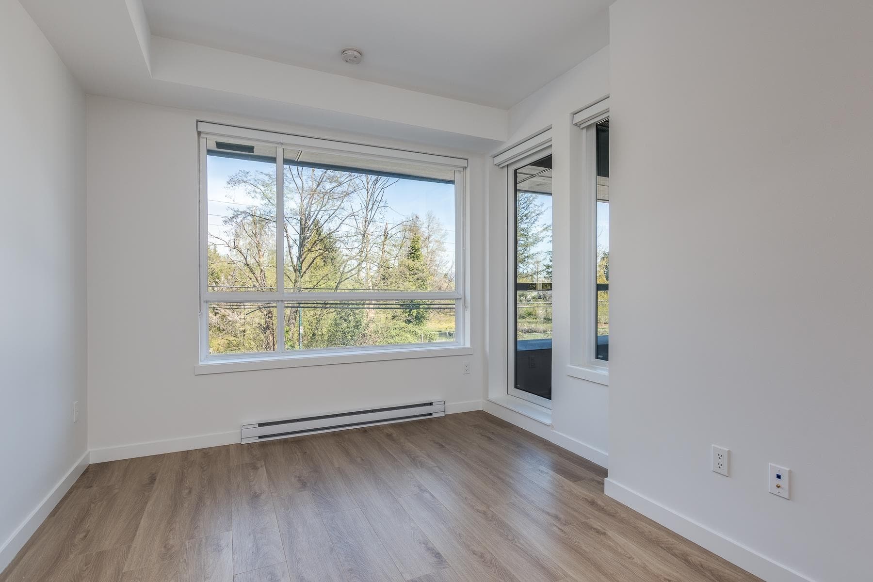 E416 - 13858 108 Avenue, Surrey, V3T 0T8 — photo 2