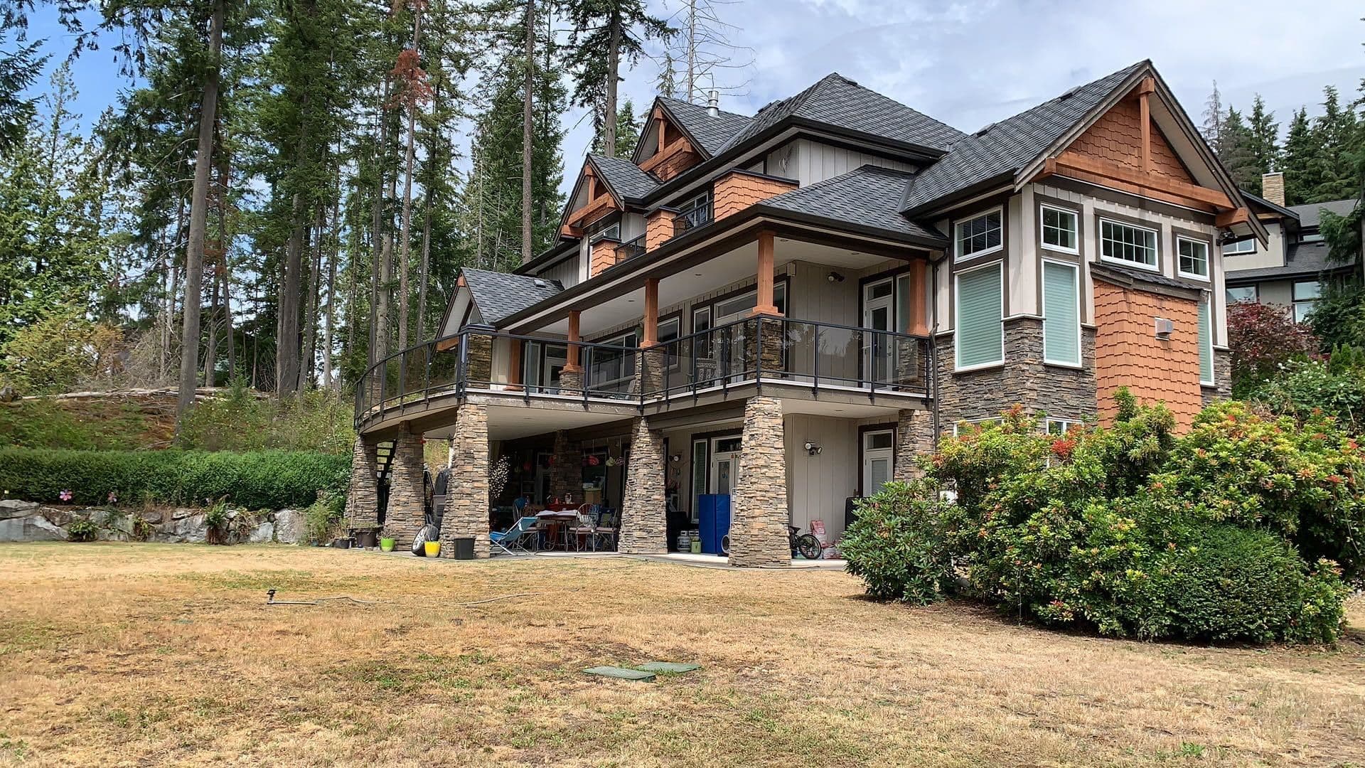 1465 Crystal Creek Drive, Anmore, V3H 0A3 — photo 2