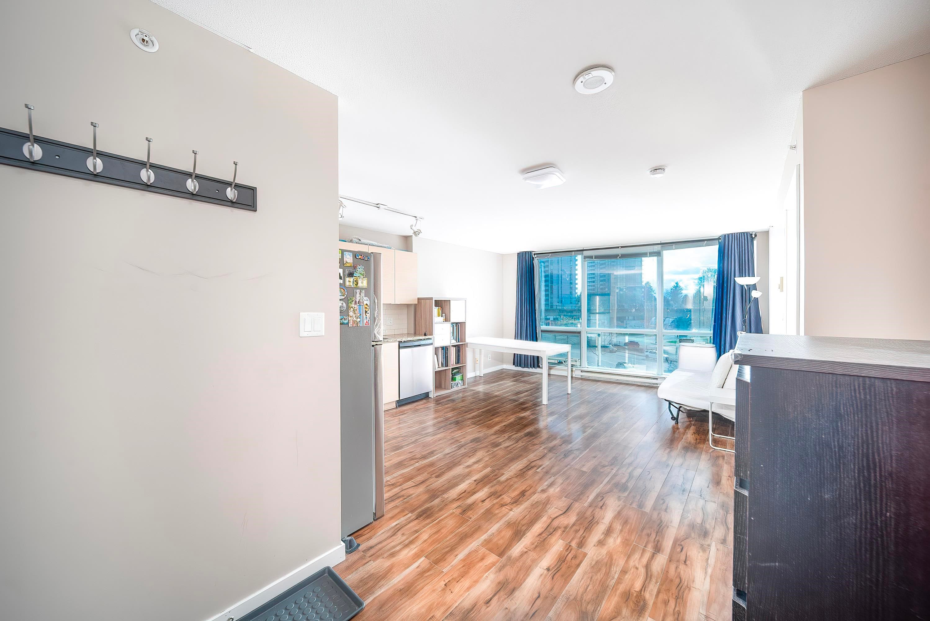 410 - 13618 100 Avenue, Surrey, V3T 0A8 — photo 4