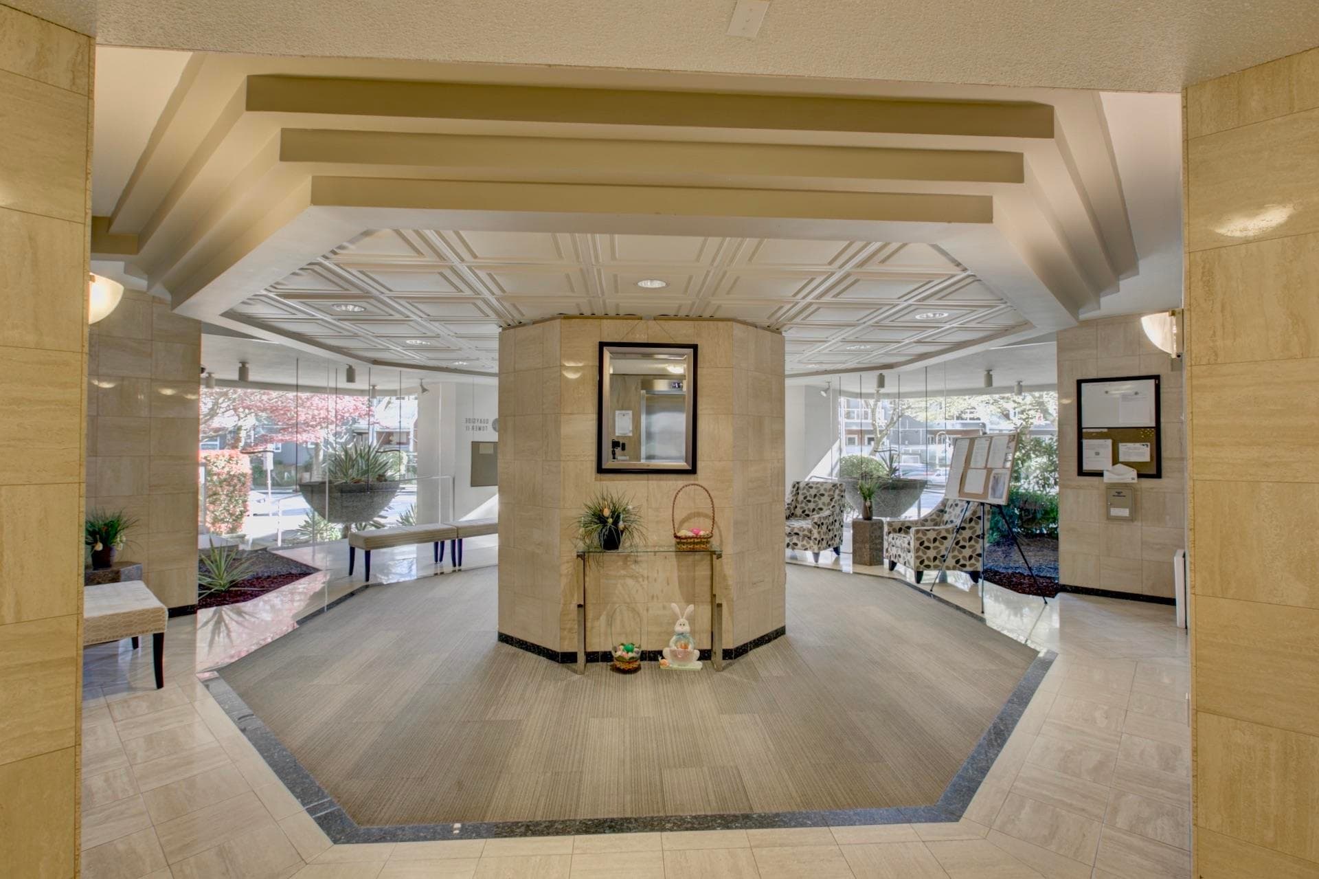 1403 - 1065 Quayside Drive, New Westminster, V3M 1C5 — photo 3