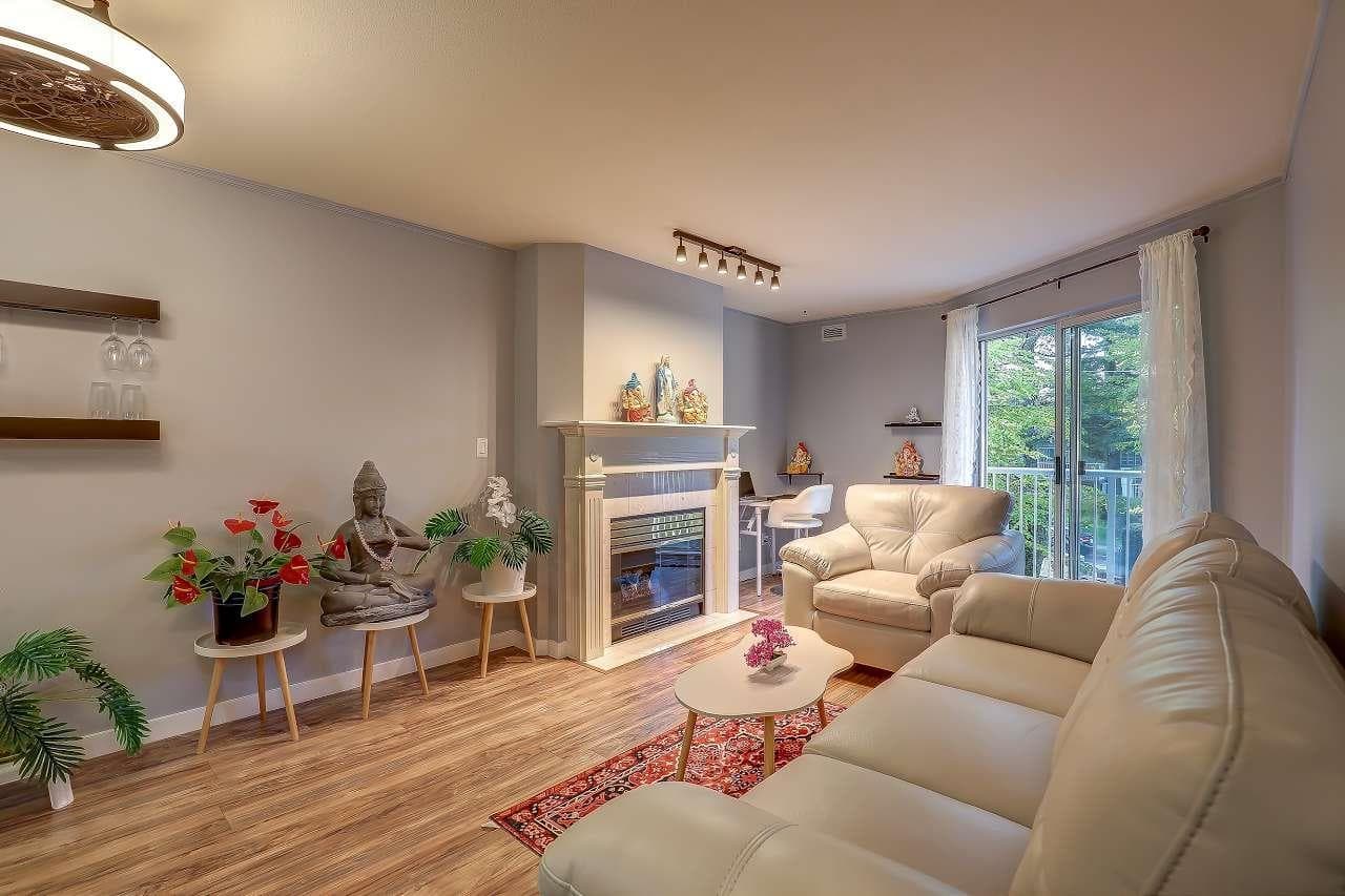 210 - 15110 108 Avenue, Surrey, V3R 0T6 — photo 2