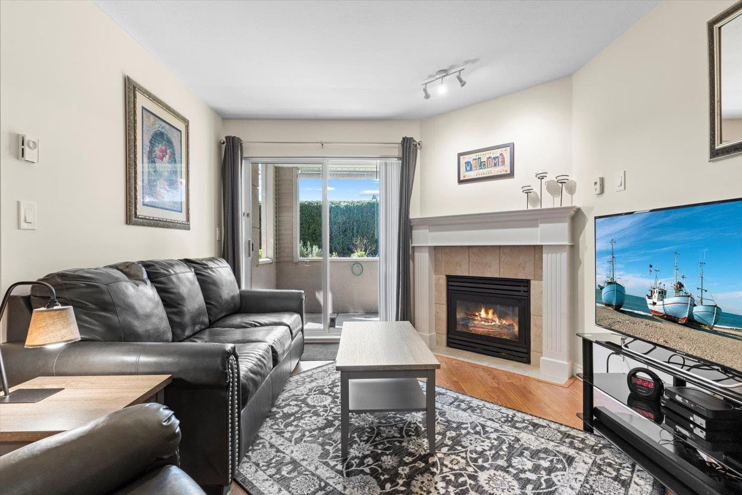 102 - 9165 Broadway Street, Chilliwack, V2P 7Z8 — photo 2