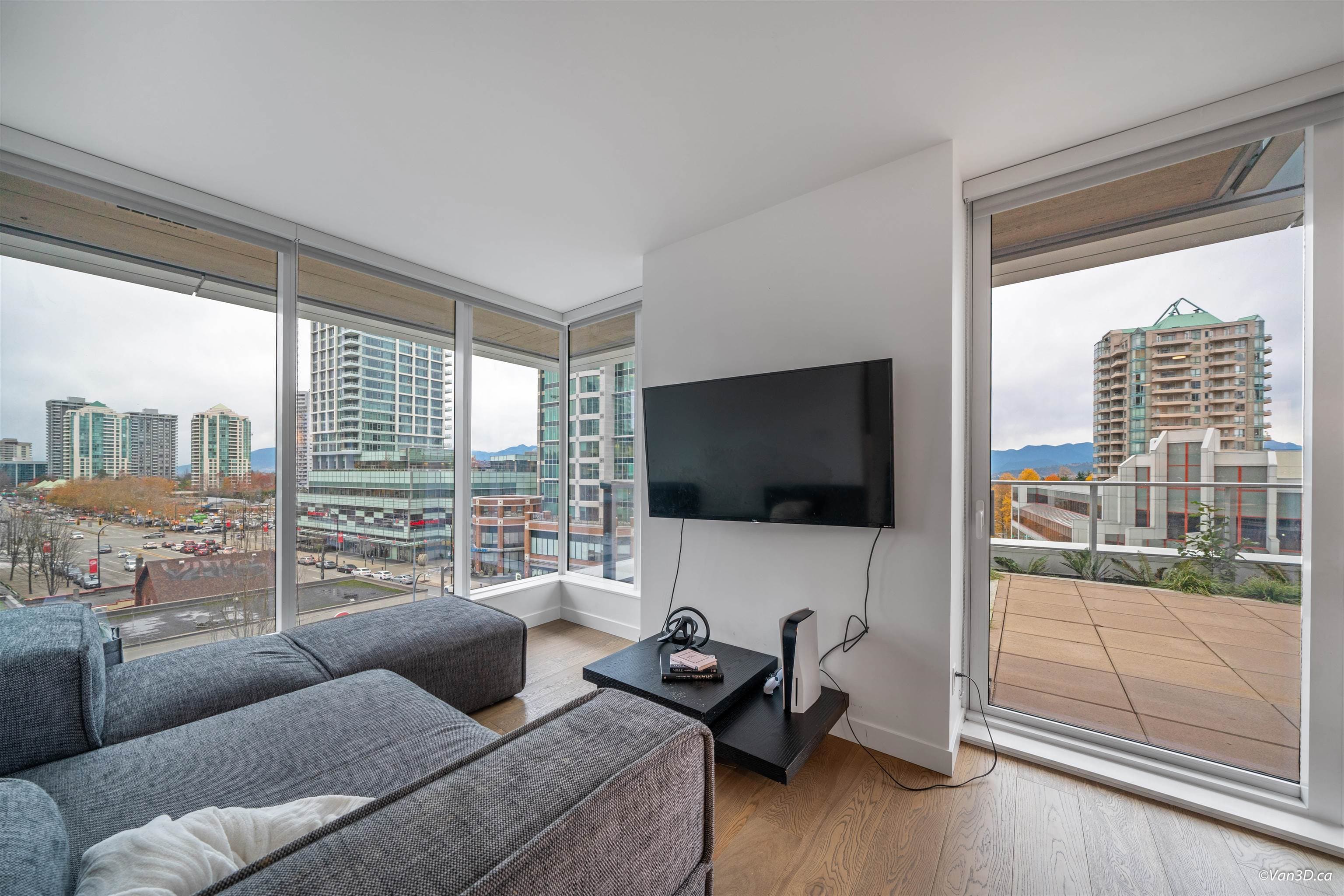 406 - 6000 Mckay Avenue, Burnaby, V5H 0K2 — photo 2