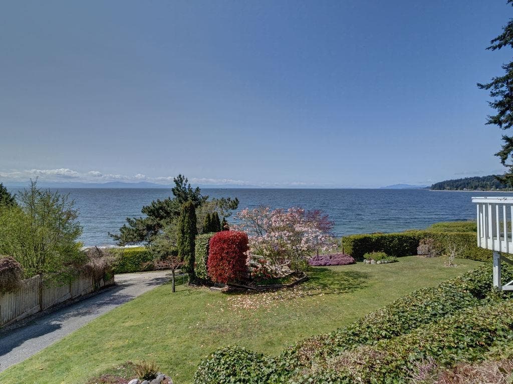 1708 Ocean Beach Esplanade, Gibsons, V0N 1V5 — photo 2