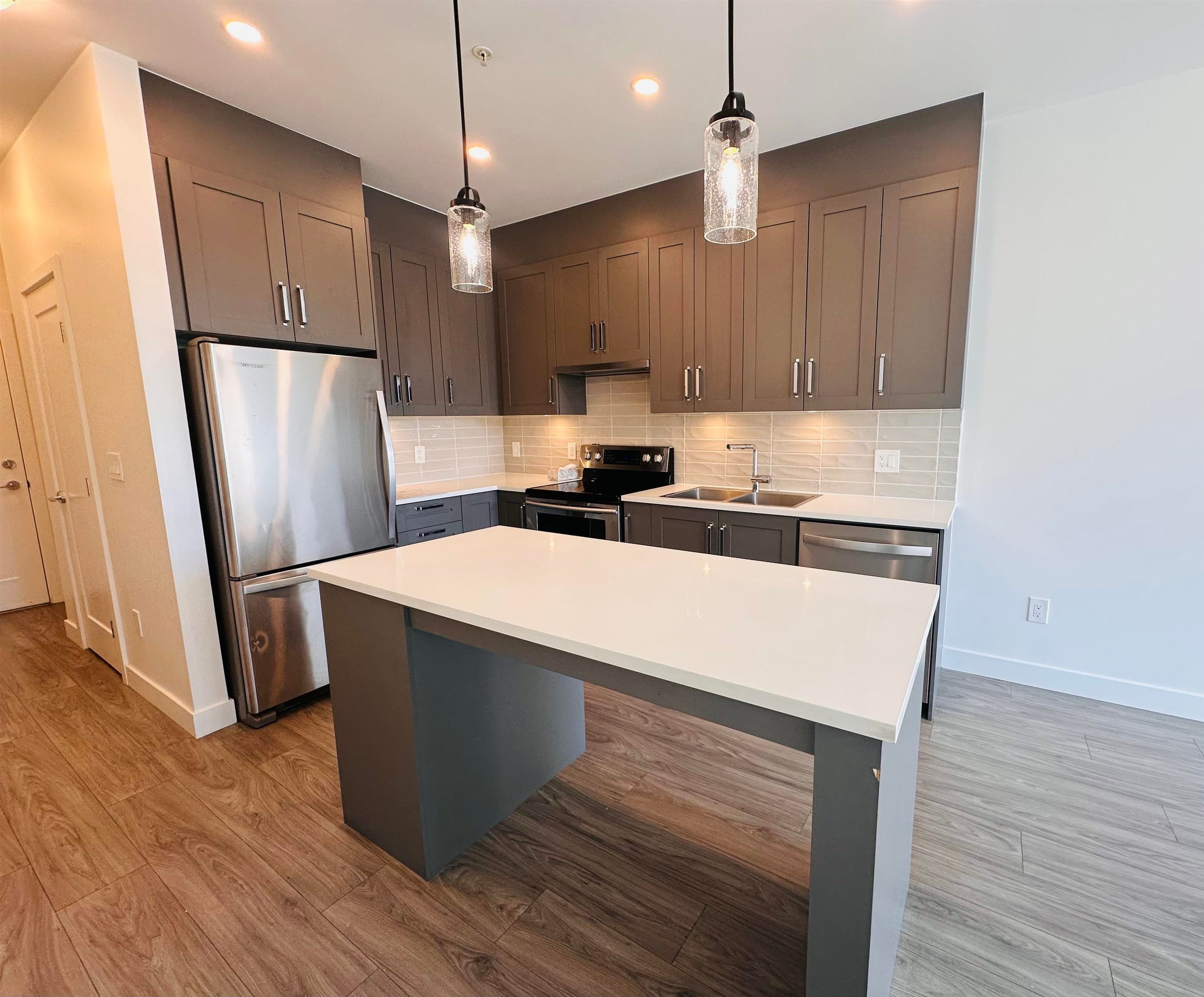 312 - 18811 72 Avenue, Surrey, V4N 6W7 — photo 3
