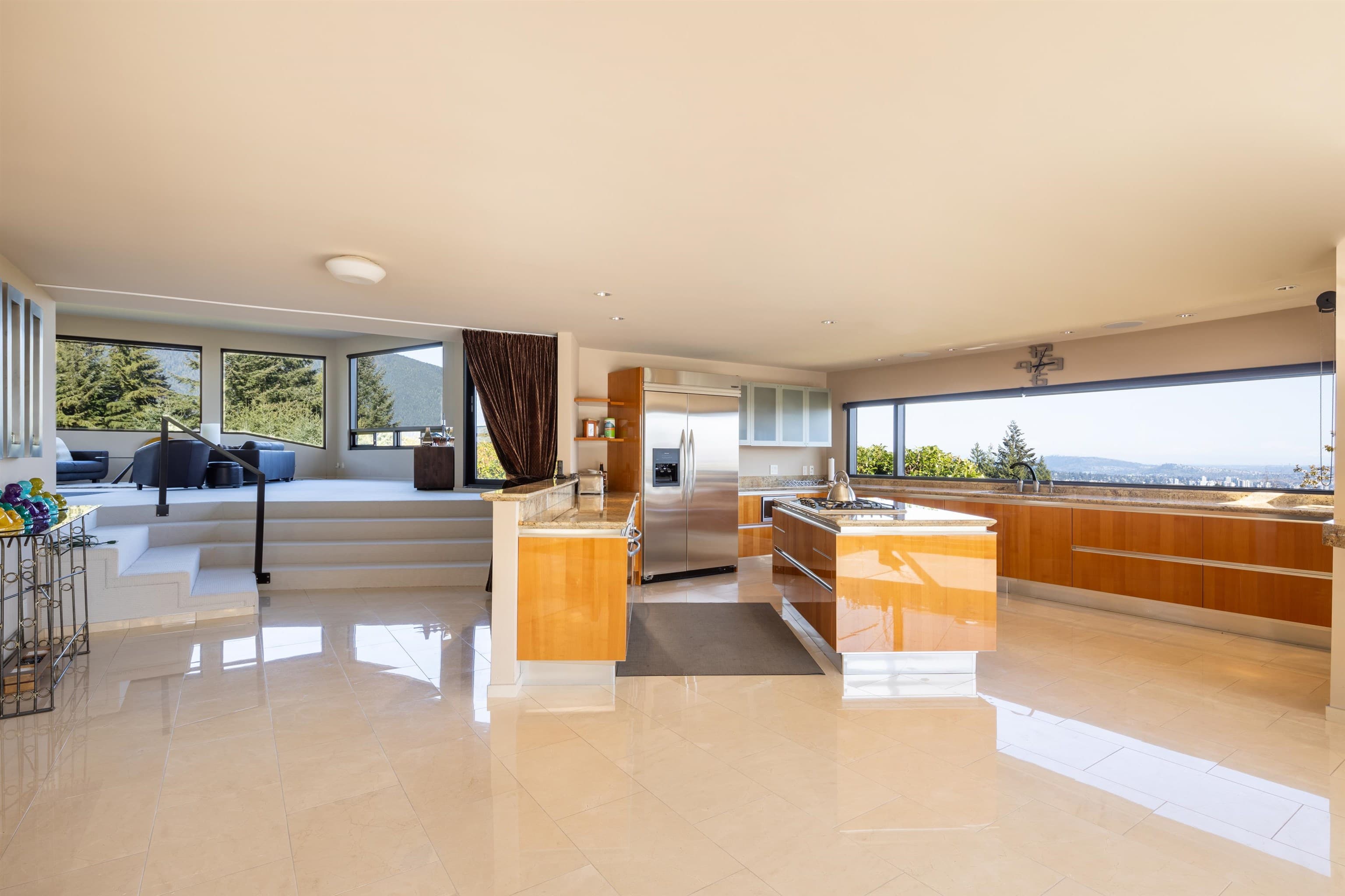 1109 Hillside Road, West Vancouver, V7S 2G3 — photo 5