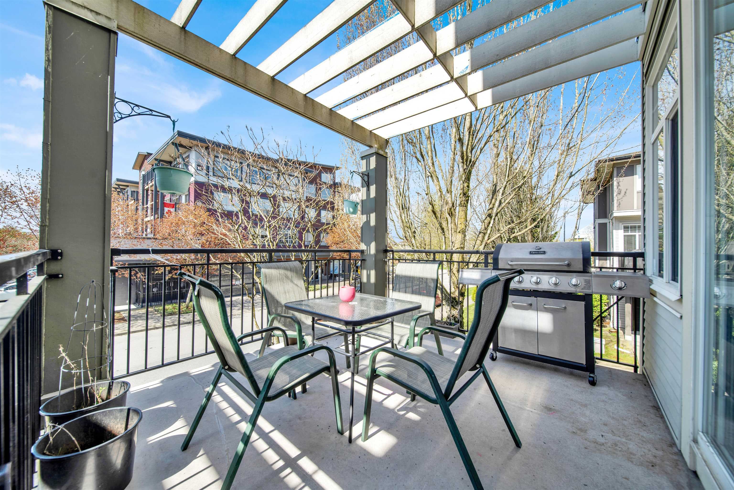 25 - 1010 Ewen Avenue, New Westminster, V3M 5C9 — photo 1