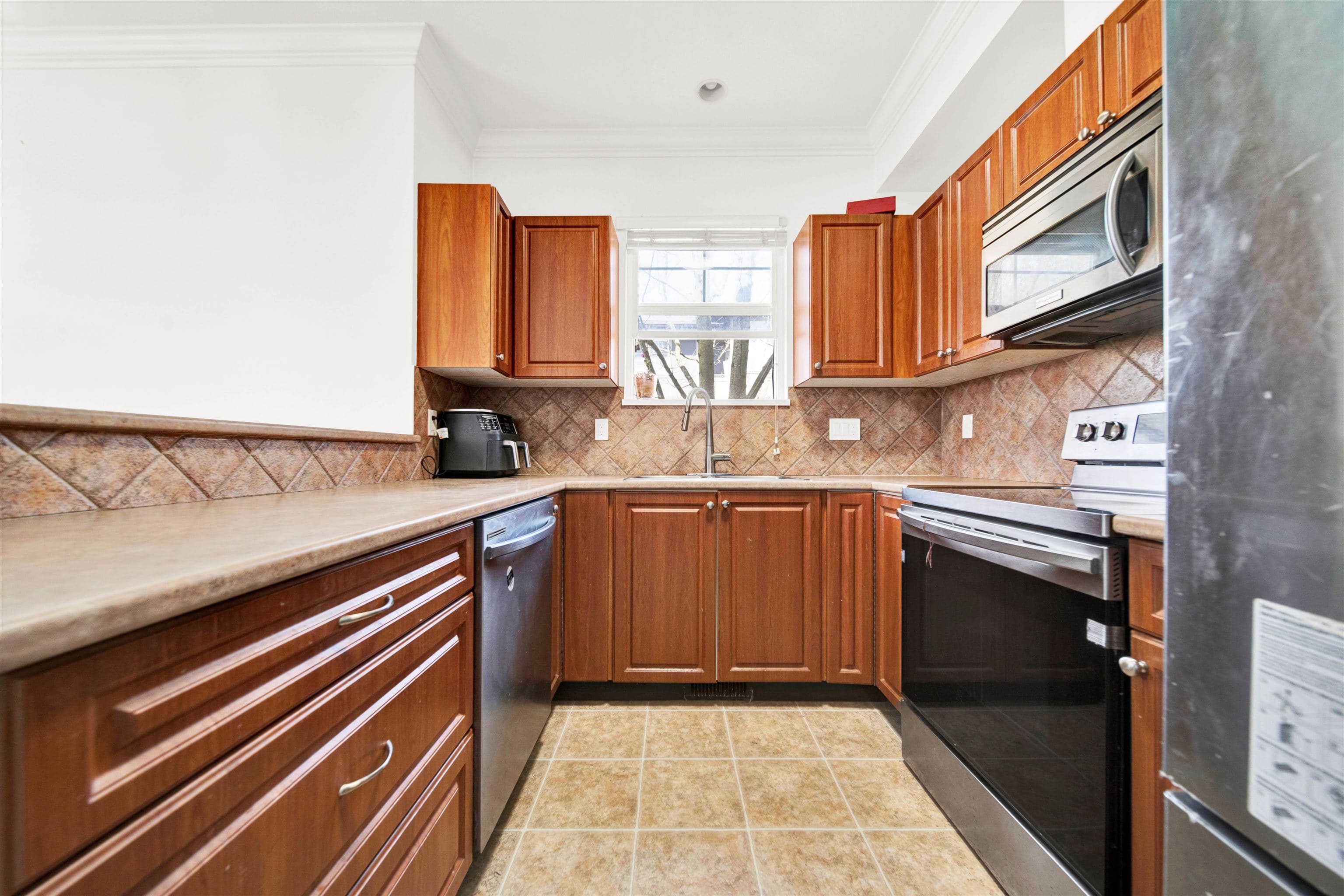 25 - 1010 Ewen Avenue, New Westminster, V3M 5C9 — photo 5