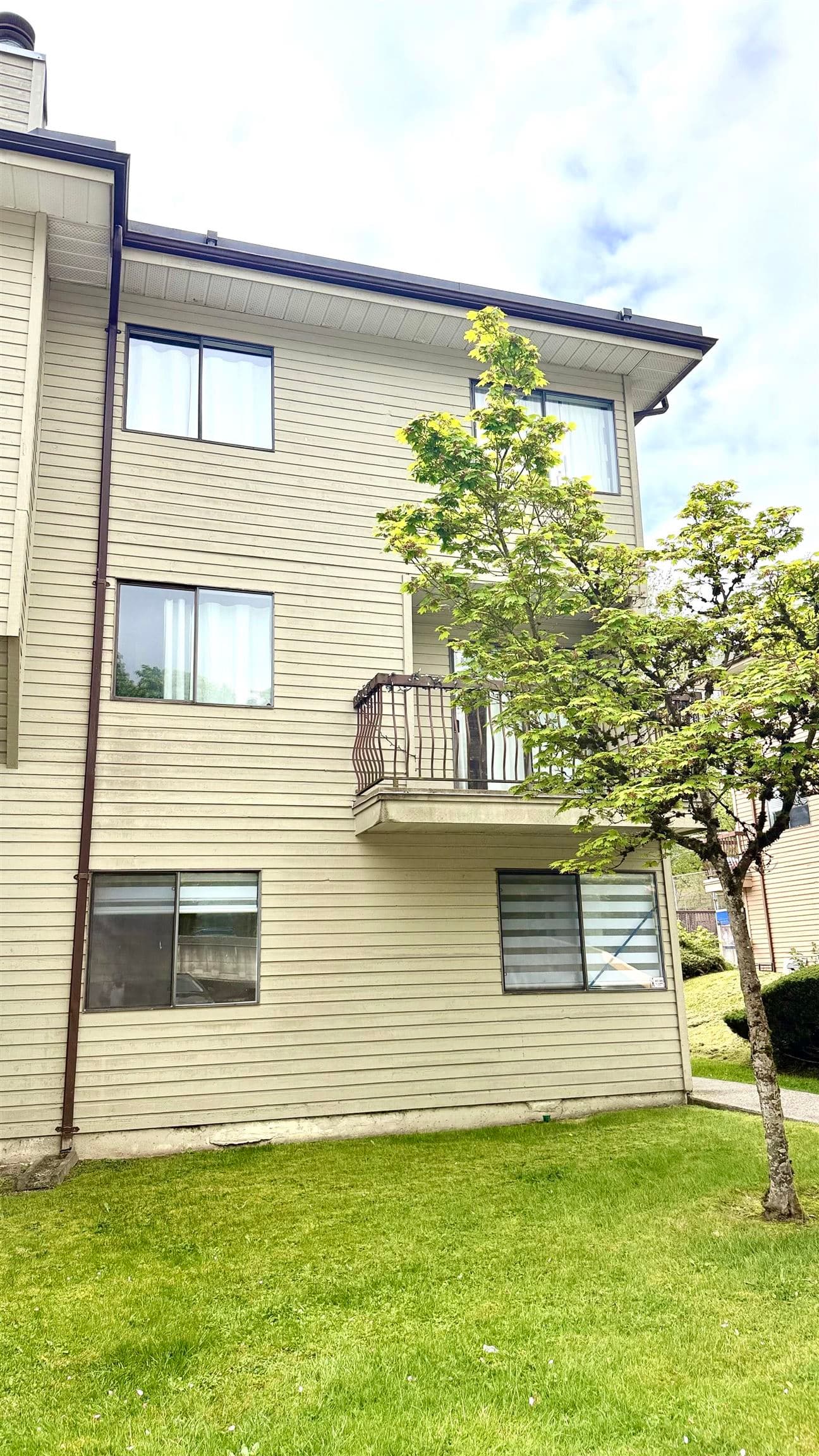 101 - 7131 133a Street, Surrey, V3W 8A1 — photo 2