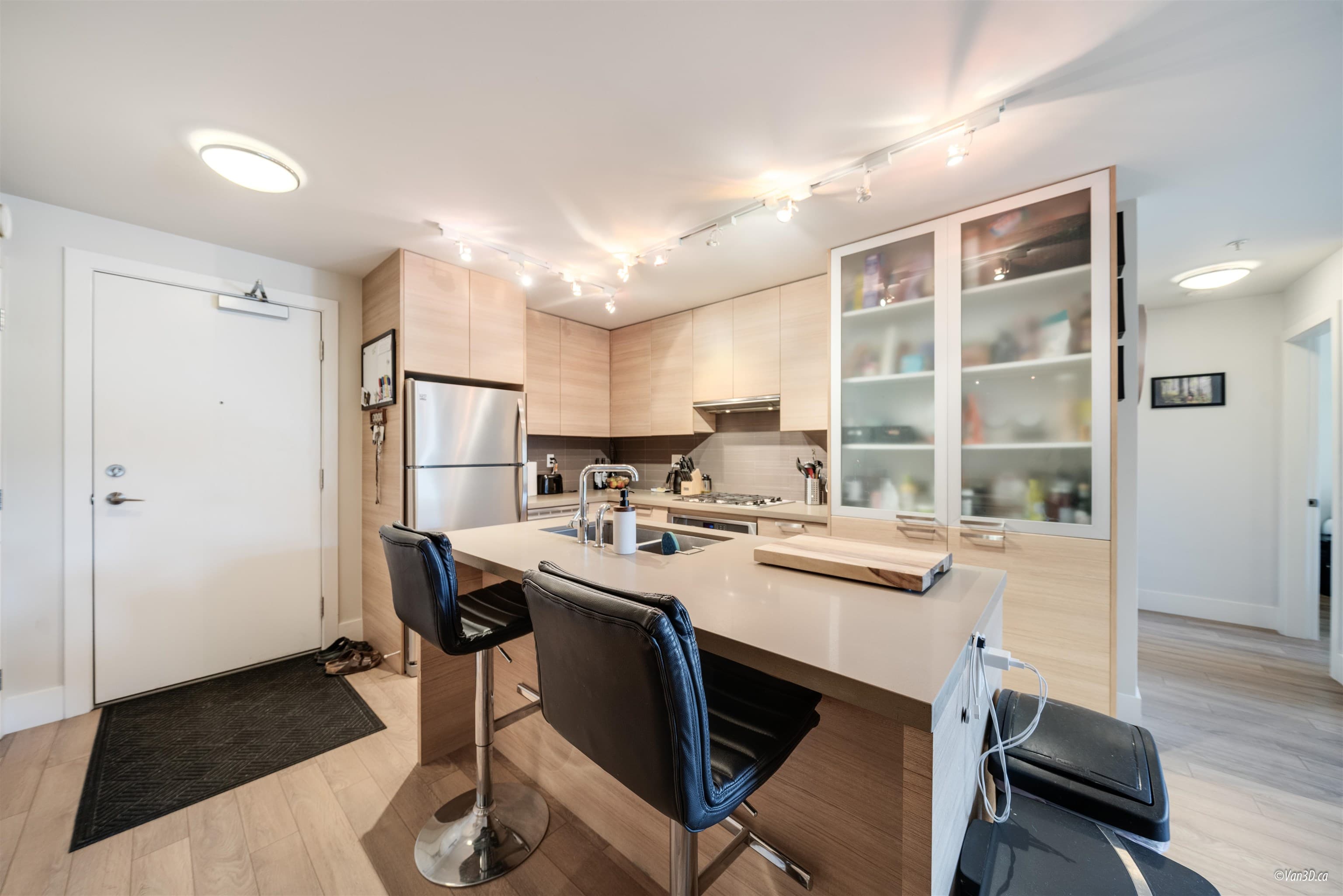 111 - 3606 Aldercrest Drive, North Vancouver, V7G 0A3 — photo 4
