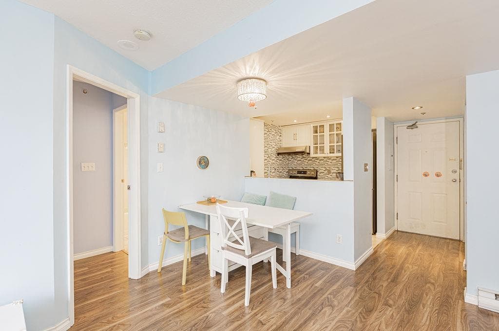1702 - 811 Helmcken Street, Vancouver, V6Z 1B1 — photo 4
