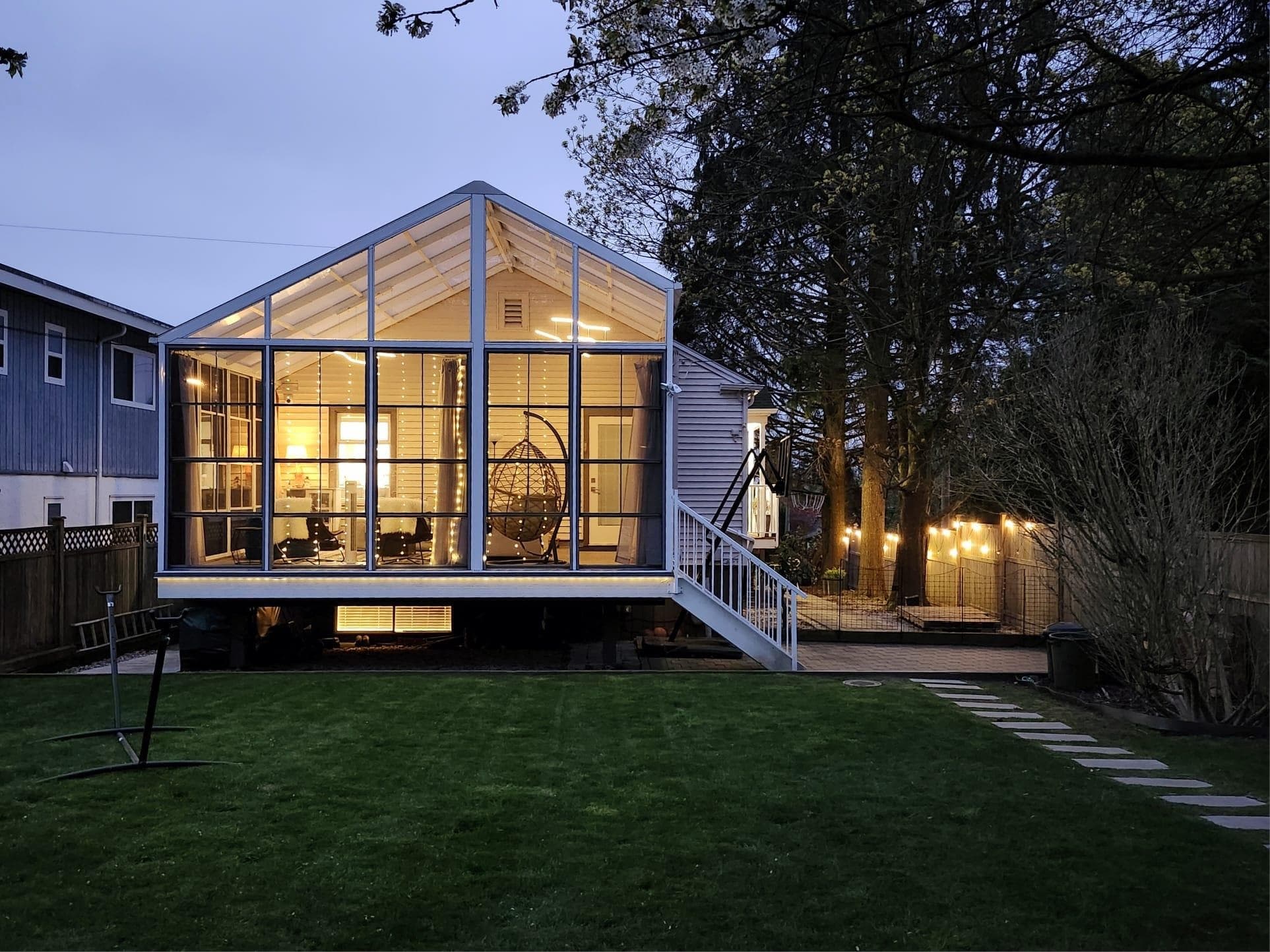 344 W 23rd Street, North Vancouver