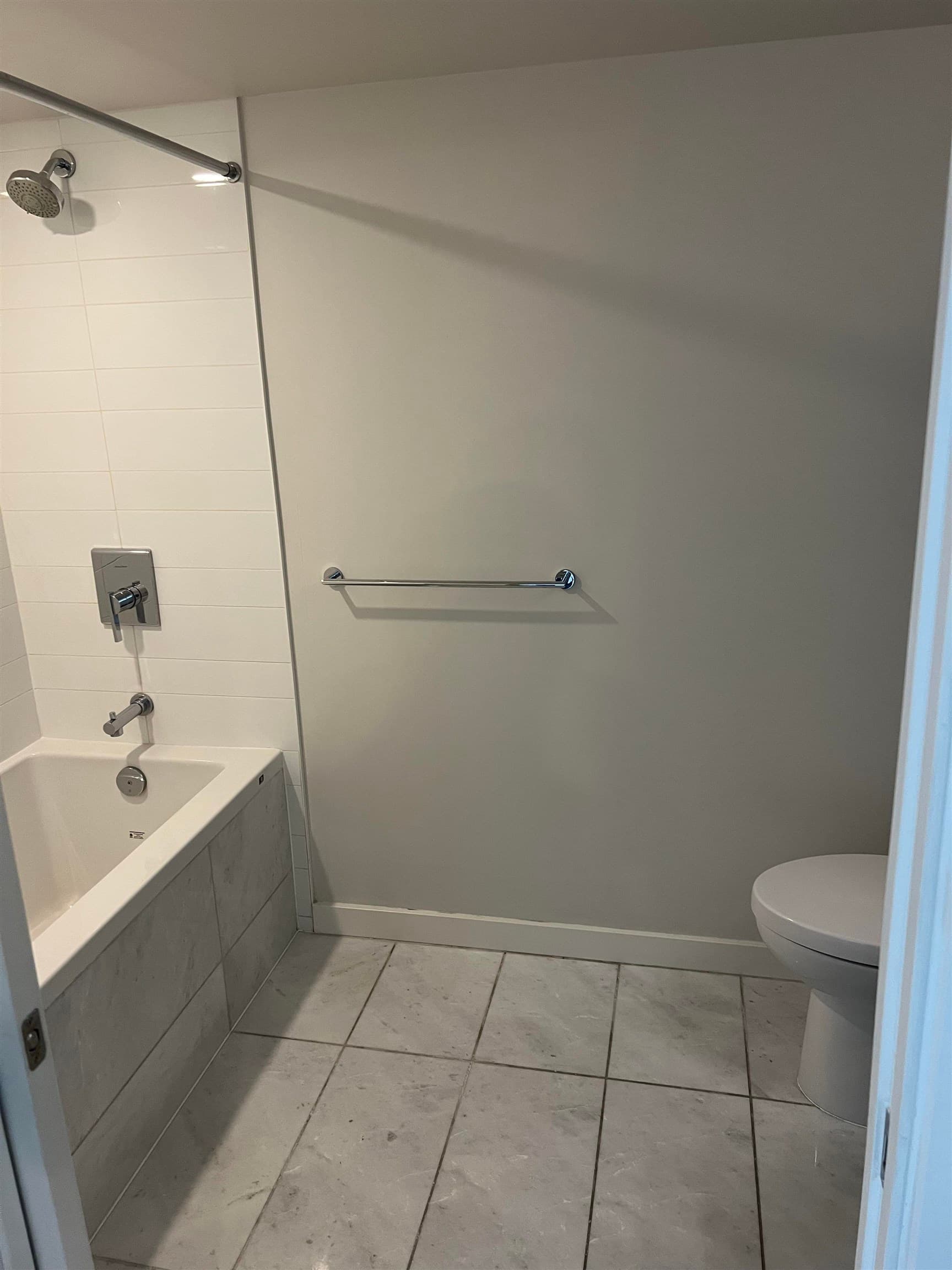 601 - 8238 Lord Street, Vancouver, V6P 0G7 — photo 3