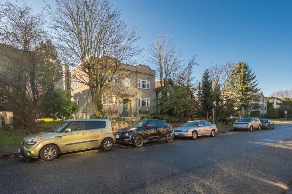 12 - 1086 W 10th Avenue, Vancouver, V6H 1H8 — photo 1