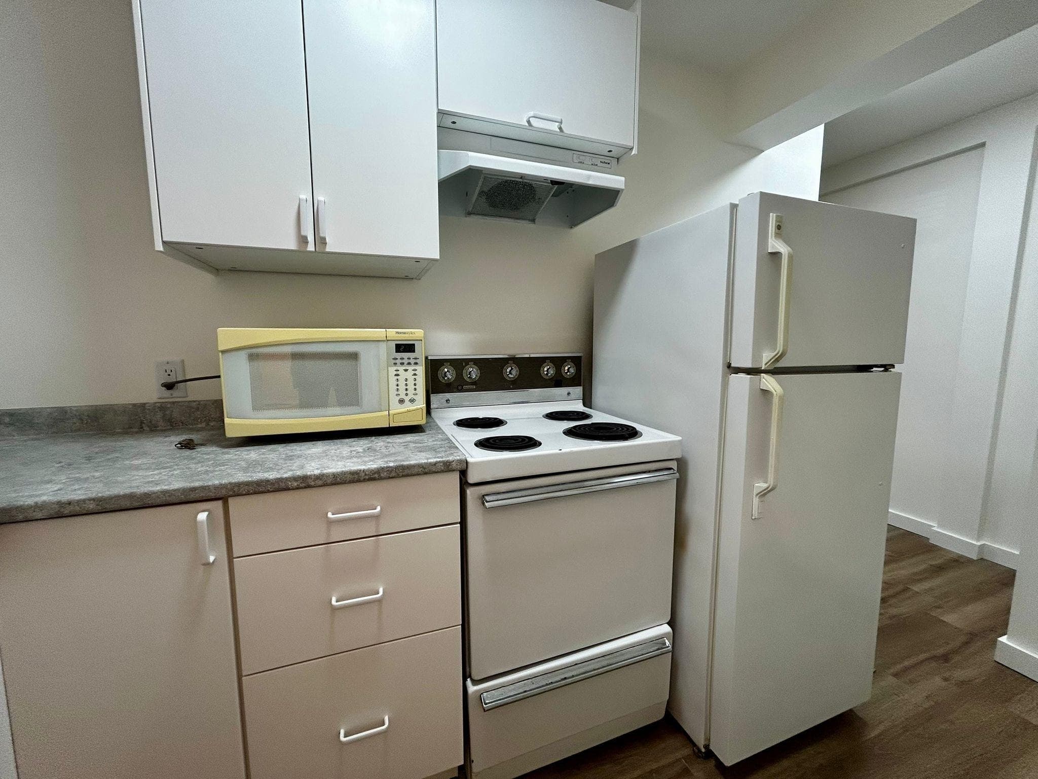 12 - 1086 W 10th Avenue, Vancouver, V6H 1H8 — photo 4