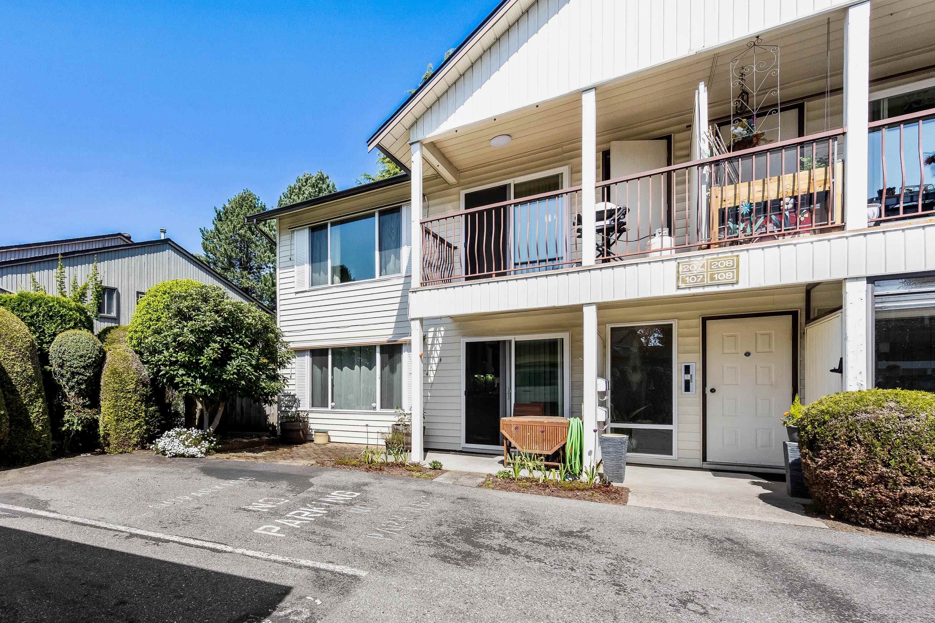 207 - 2853 W Bourquin Crescent, Abbotsford, V2S 6H6 — photo 2