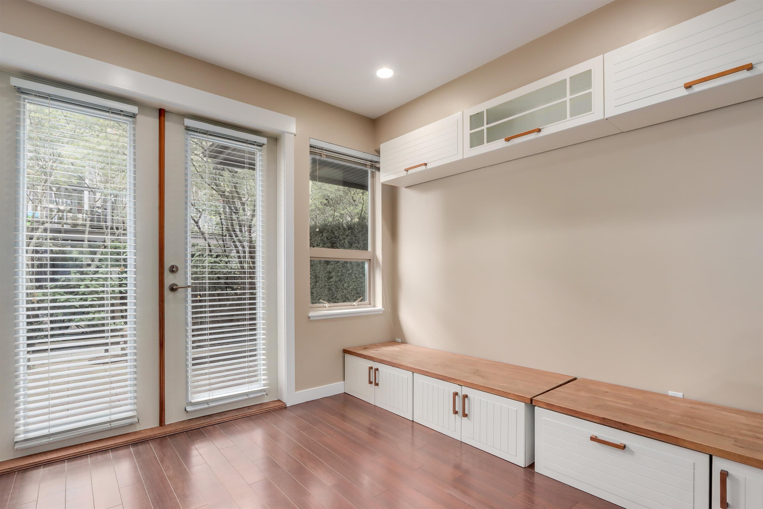319 E 15 Street, North Vancouver, V7L 2R6 — photo 3