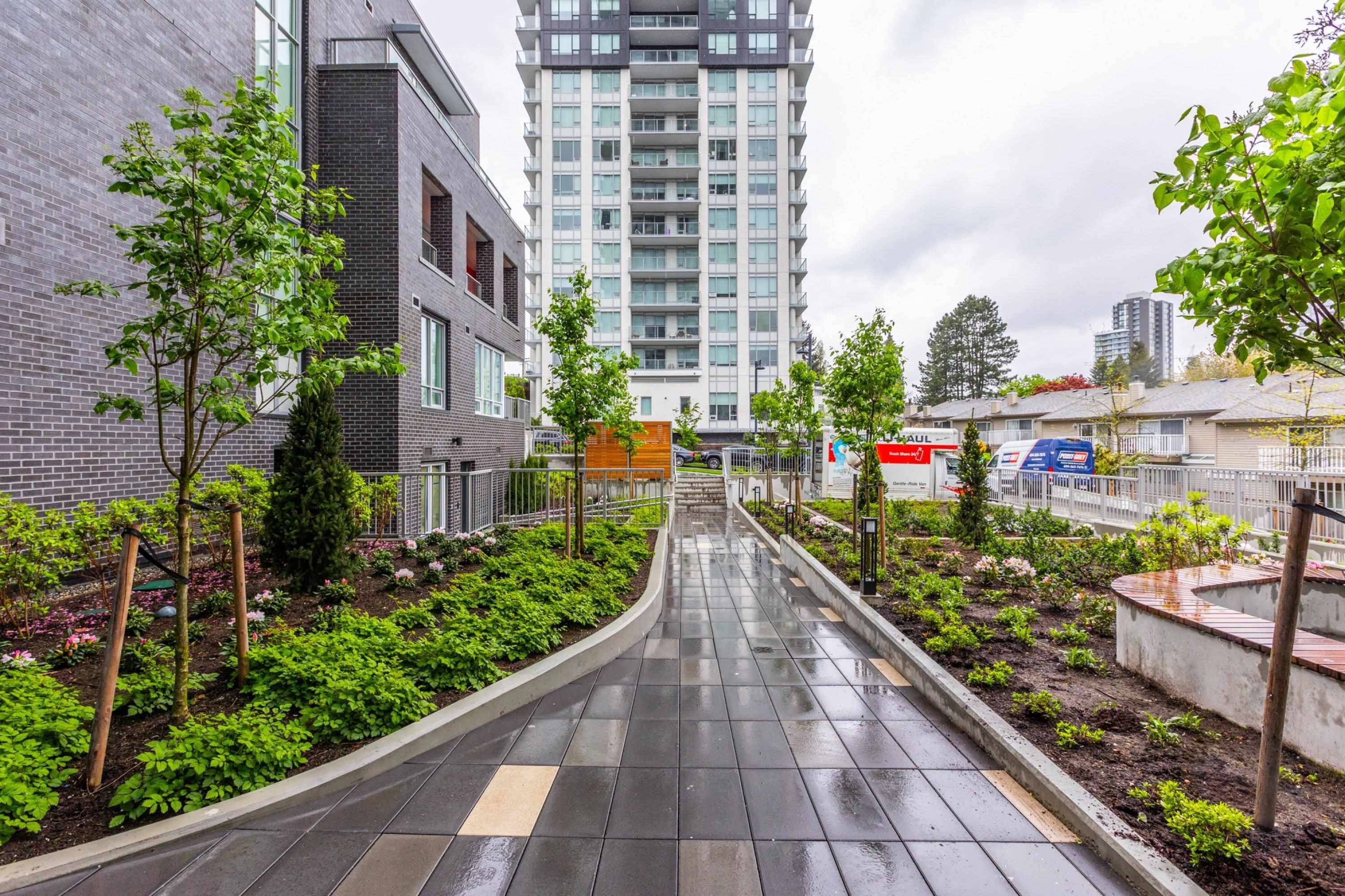 701 - 13387 Old Yale Road, Surrey, V3T 3C6 — photo 3