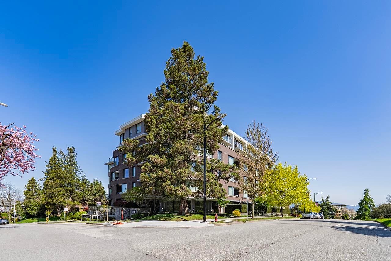 305 - 505 W 30th Avenue, Vancouver, V5Z 0G4 — photo 2