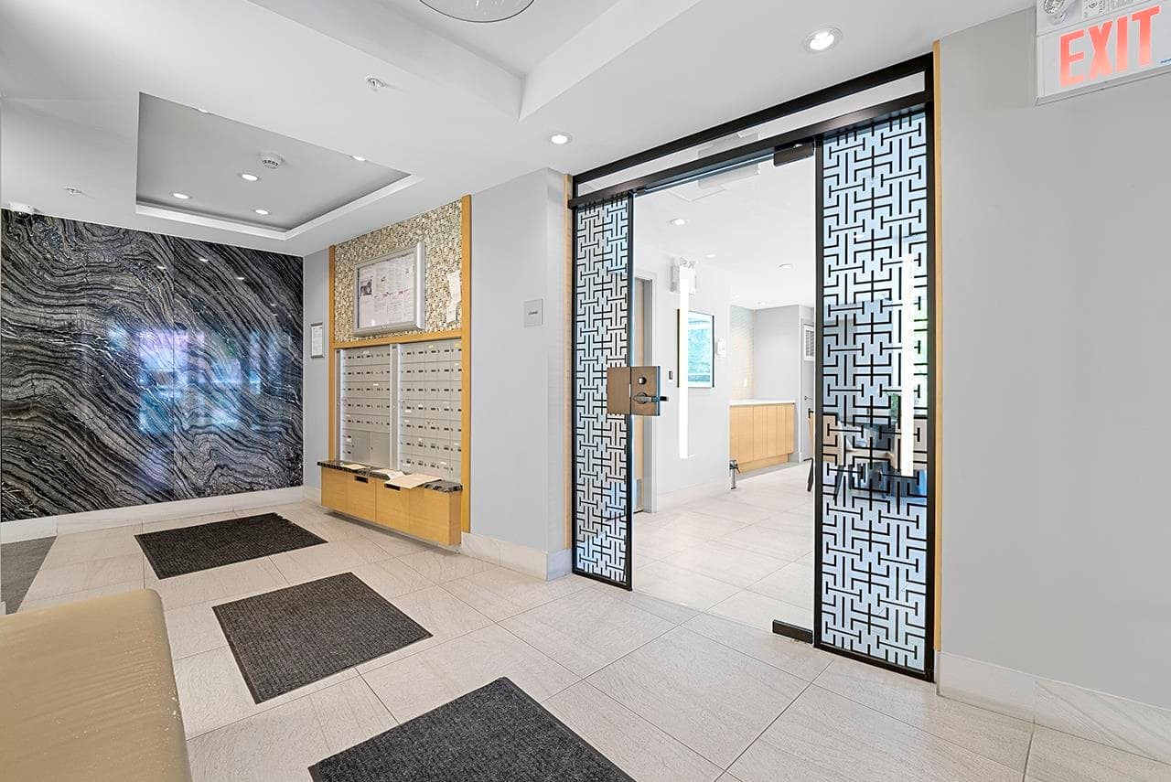 305 - 505 W 30th Avenue, Vancouver, V5Z 0G4 — photo 4