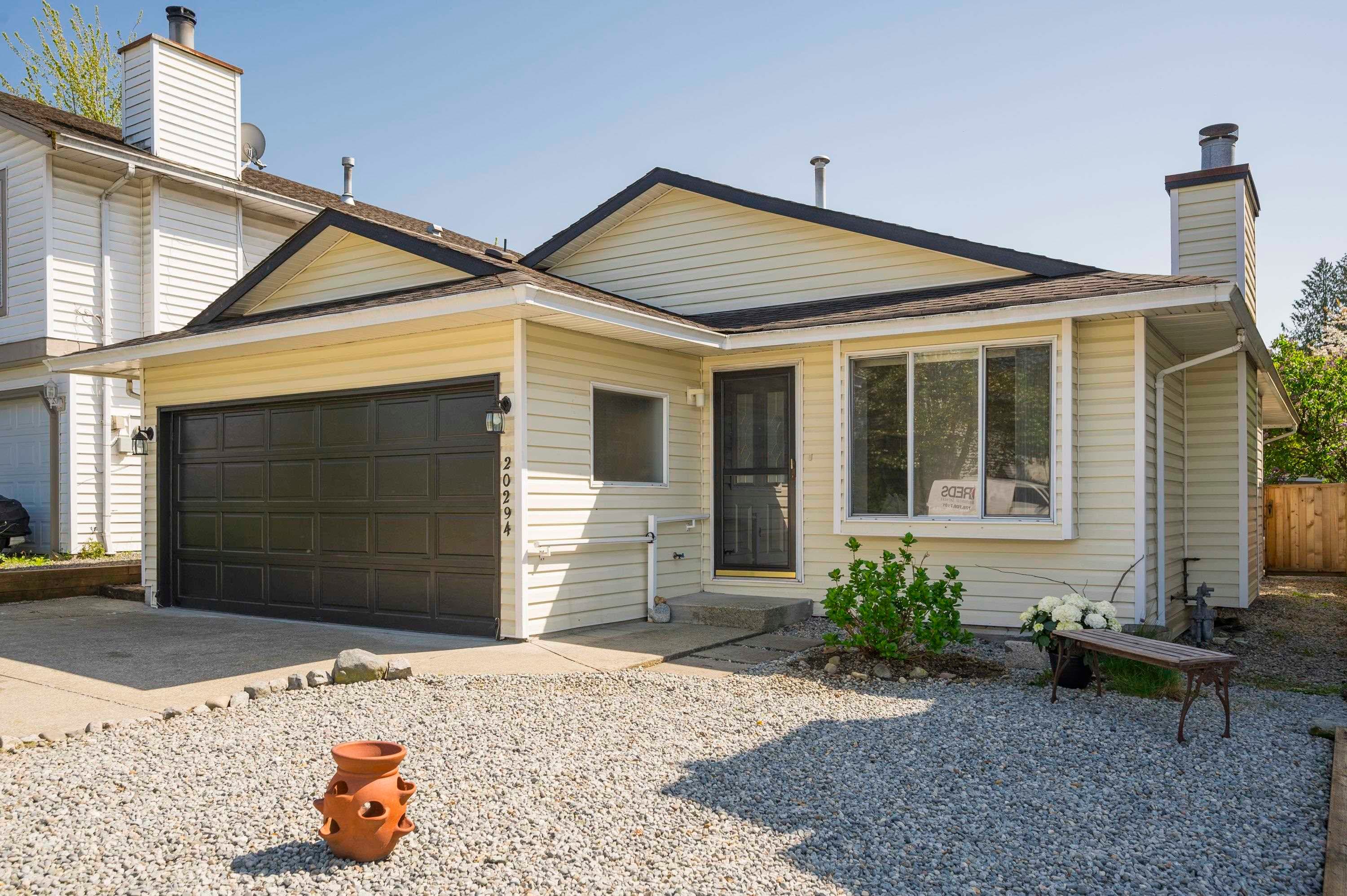 20294 116b Avenue, Maple Ridge, V2X 0C9 — photo 3