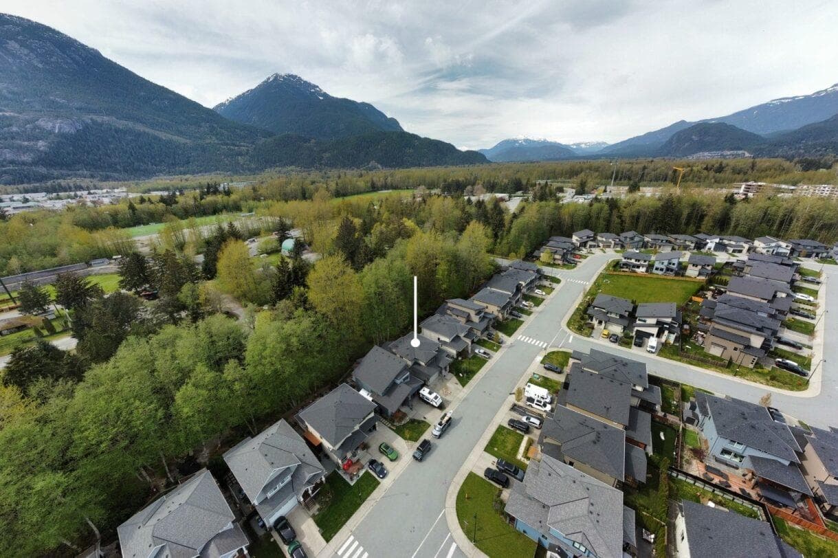 39253 Falcon Crescent, Squamish, V8B 0V8 — photo 4