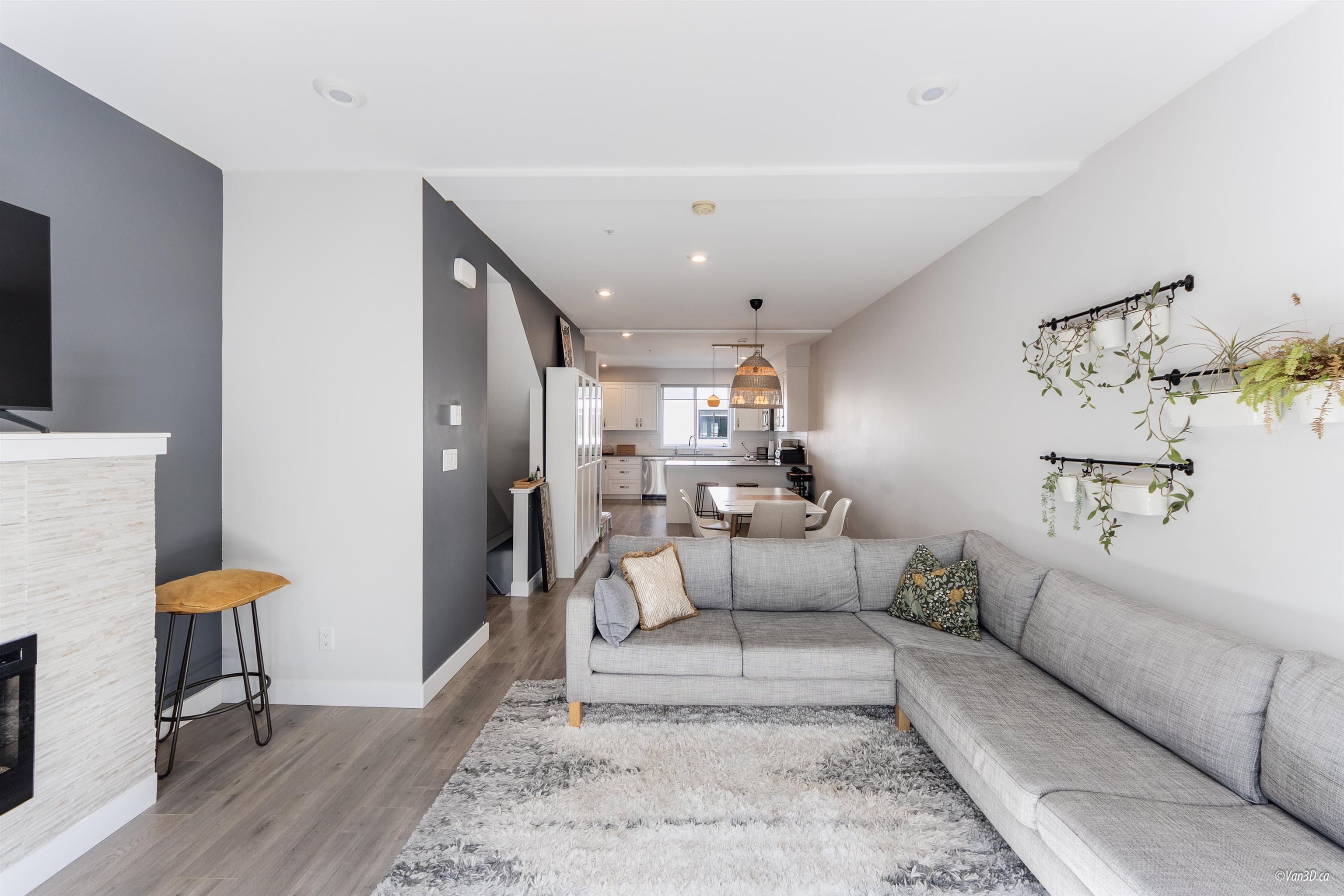 69 - 1188 Main Street, Squamish, V8B 0P7 — photo 4