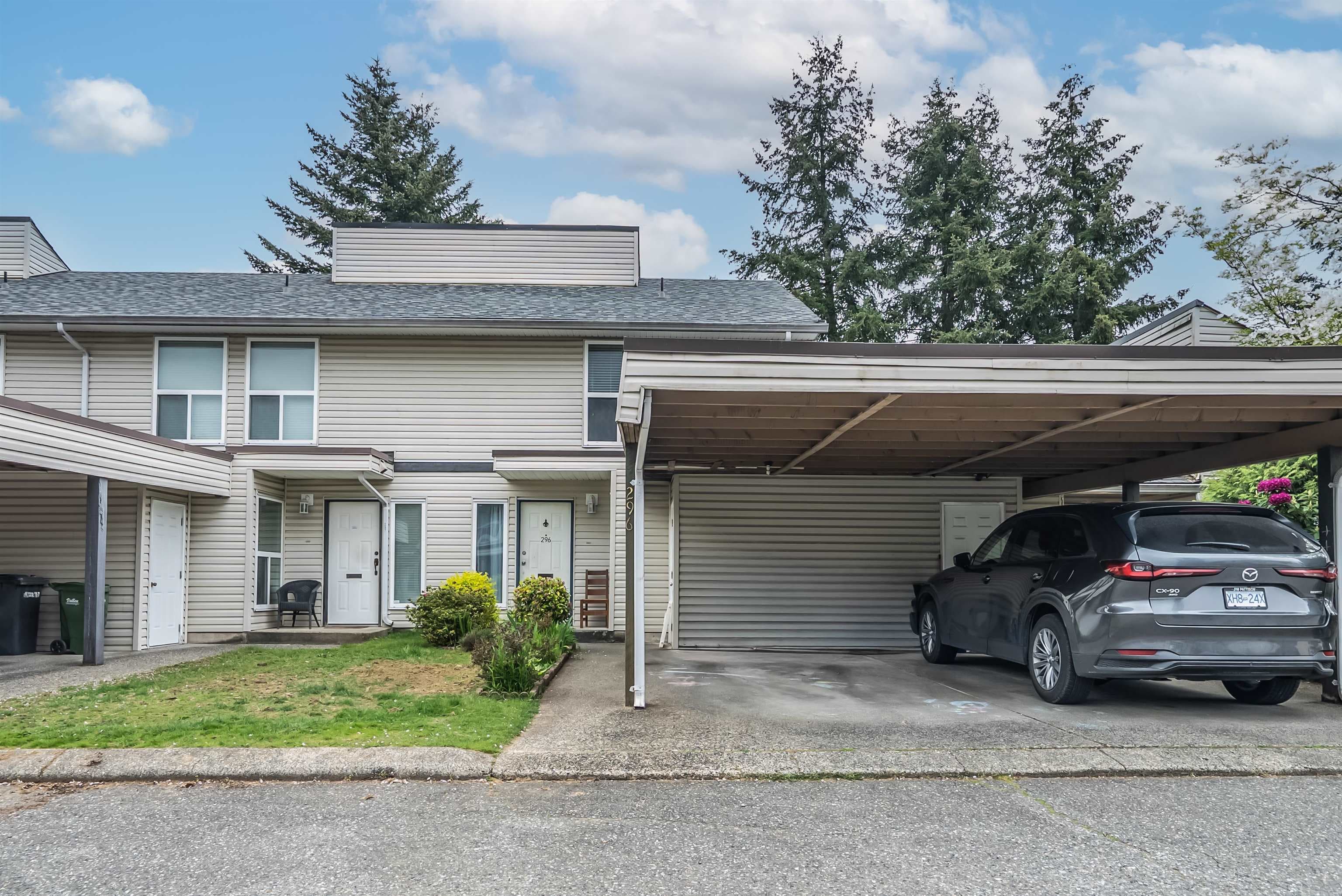 296 - 32550 Maclure Road, Abbotsford, V2T 4N3 — photo 2