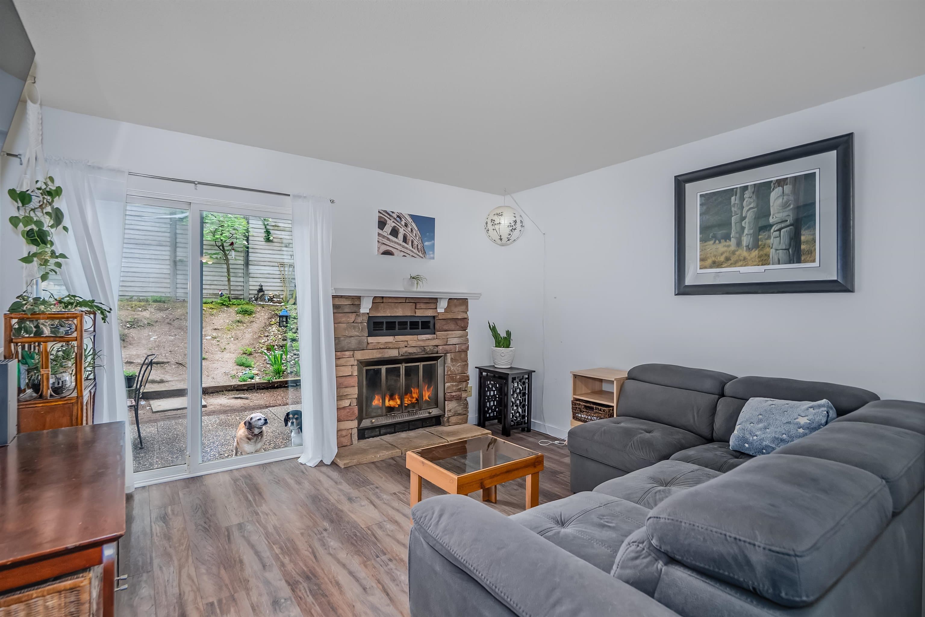 296 - 32550 Maclure Road, Abbotsford, V2T 4N3 — photo 4