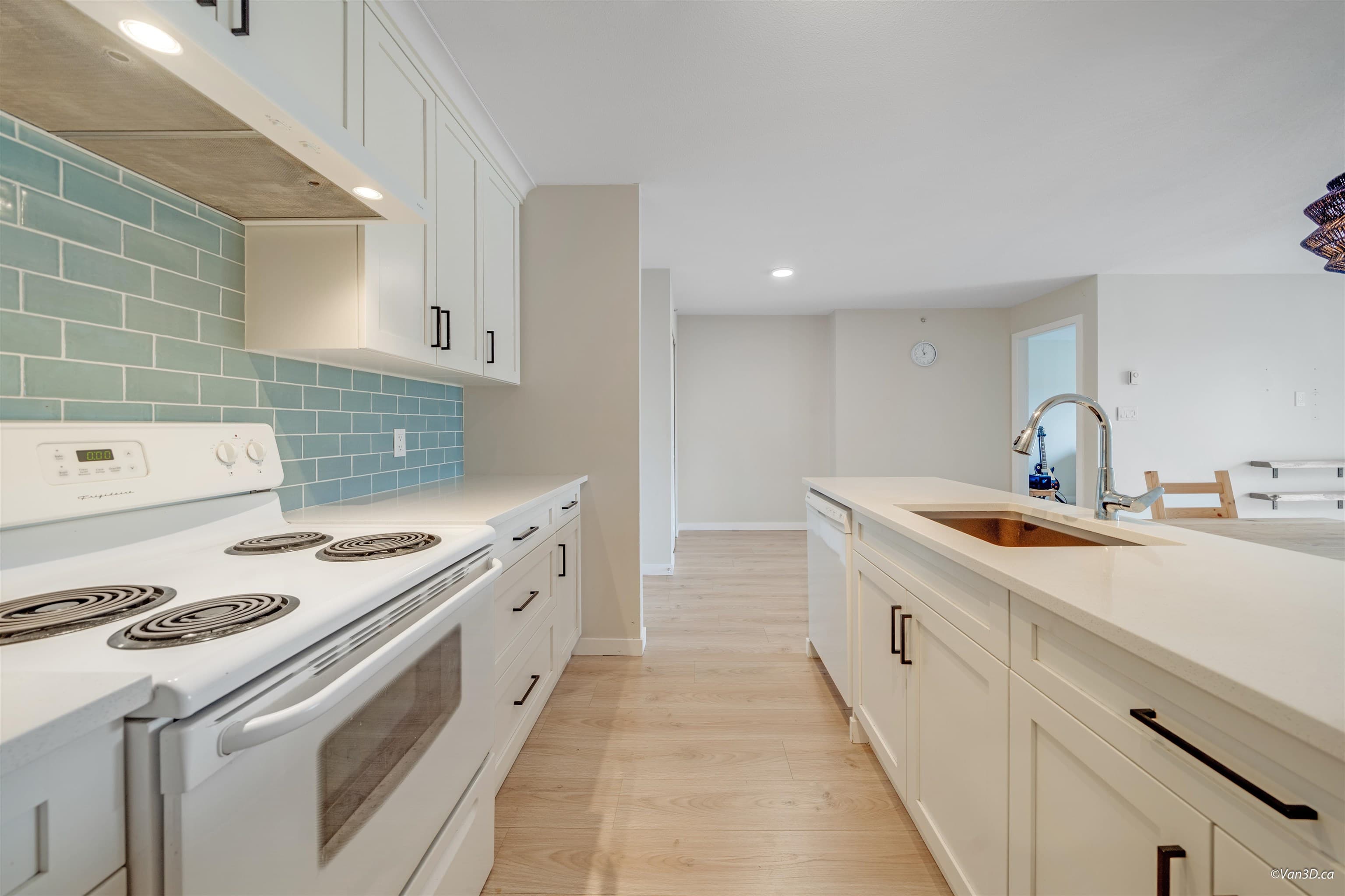 409 - 33960 Old Yale Road, Abbotsford, V2S 2J9 — photo 4