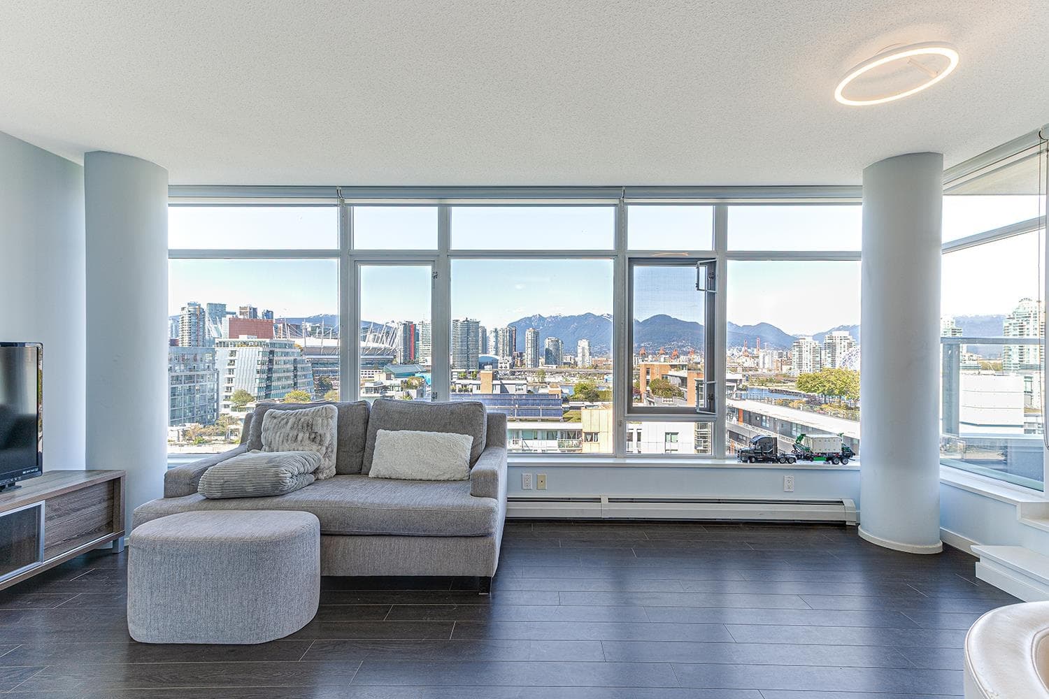 1404 - 138 W 1st Avenue, Vancouver, V5Y 0H5 — photo 3