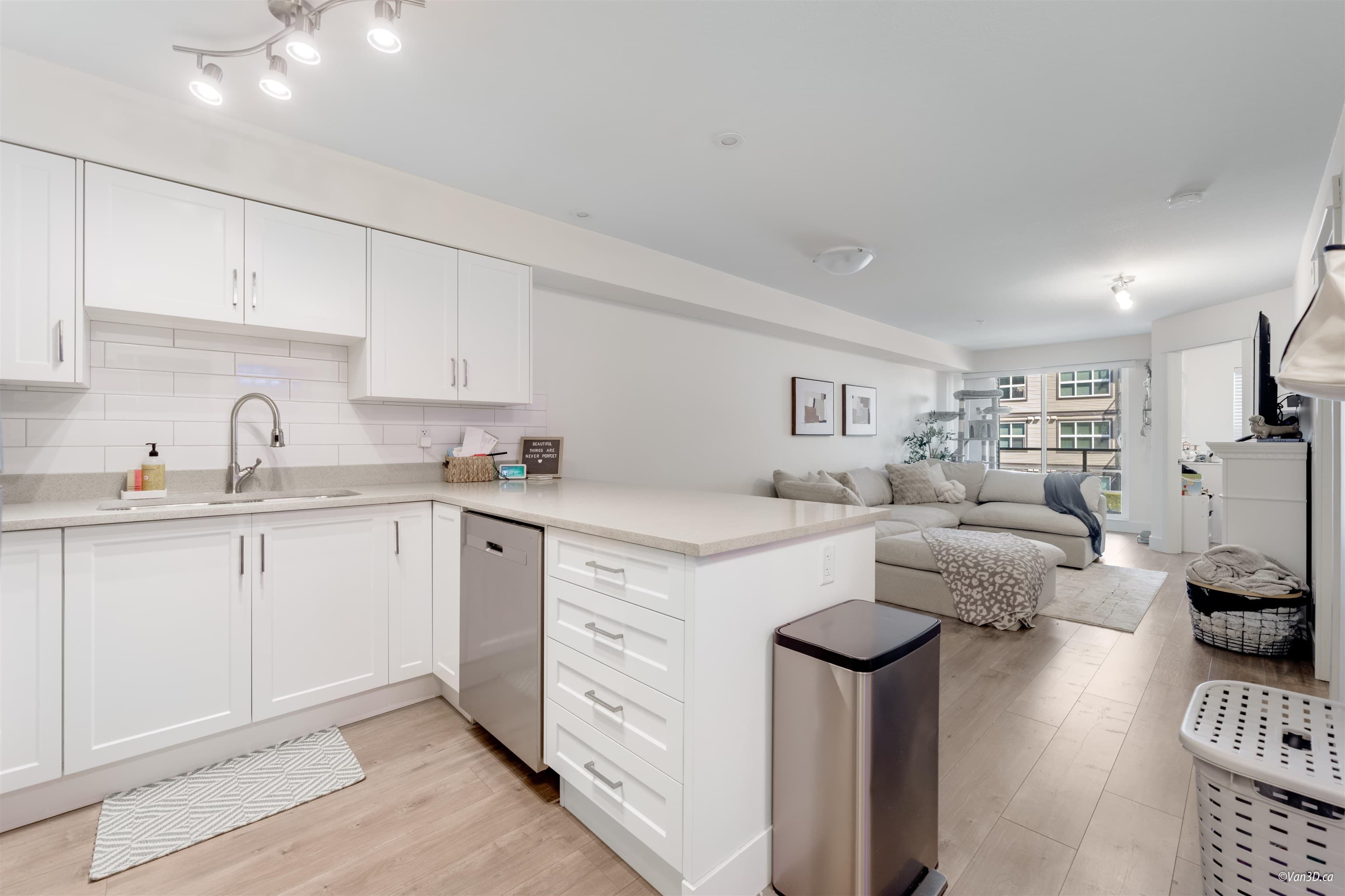 219 - 30515 Cardinal Avenue, Abbotsford, V2T 0A8 — photo 2