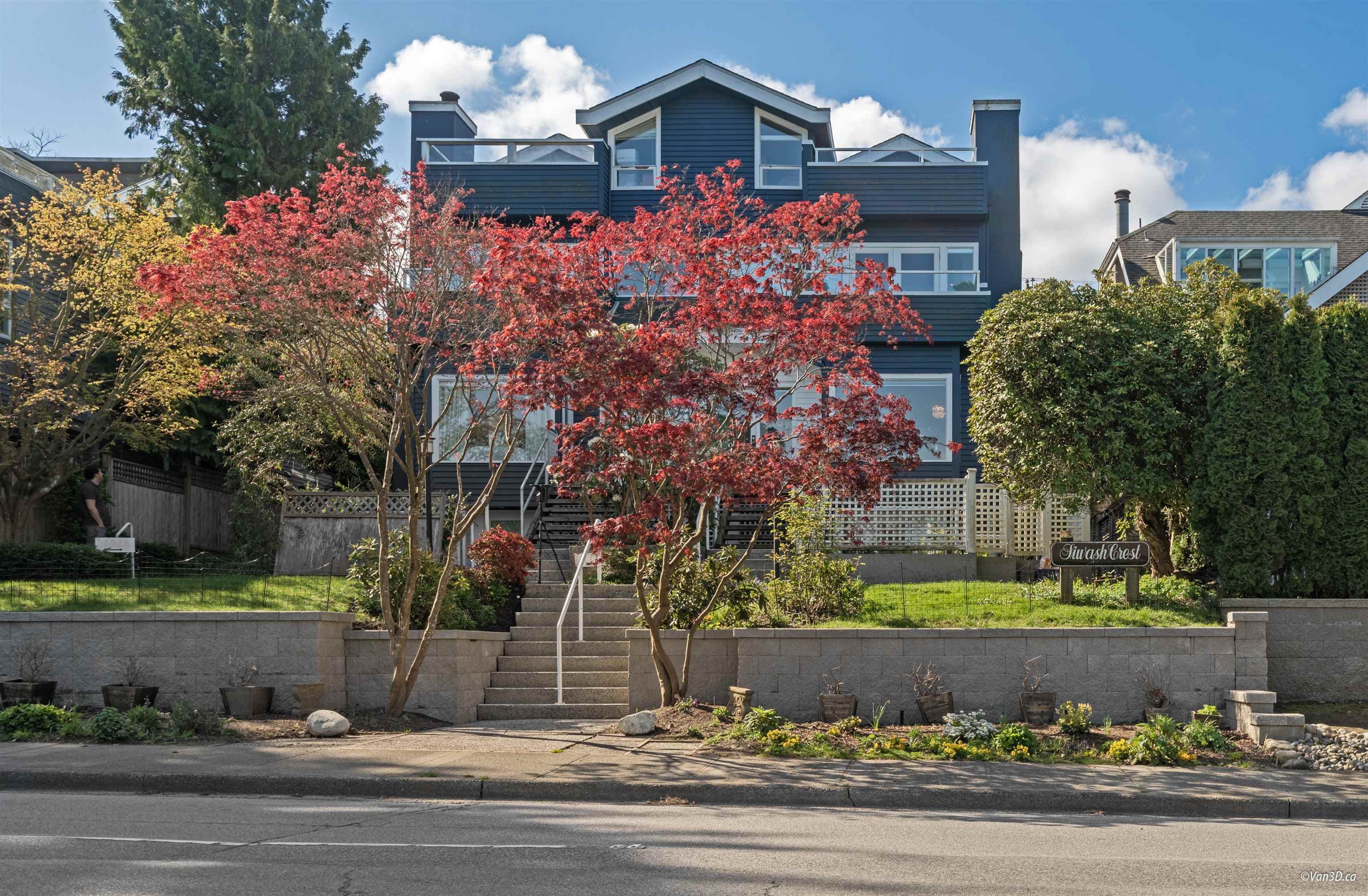 2530 Cornwall Avenue, Vancouver