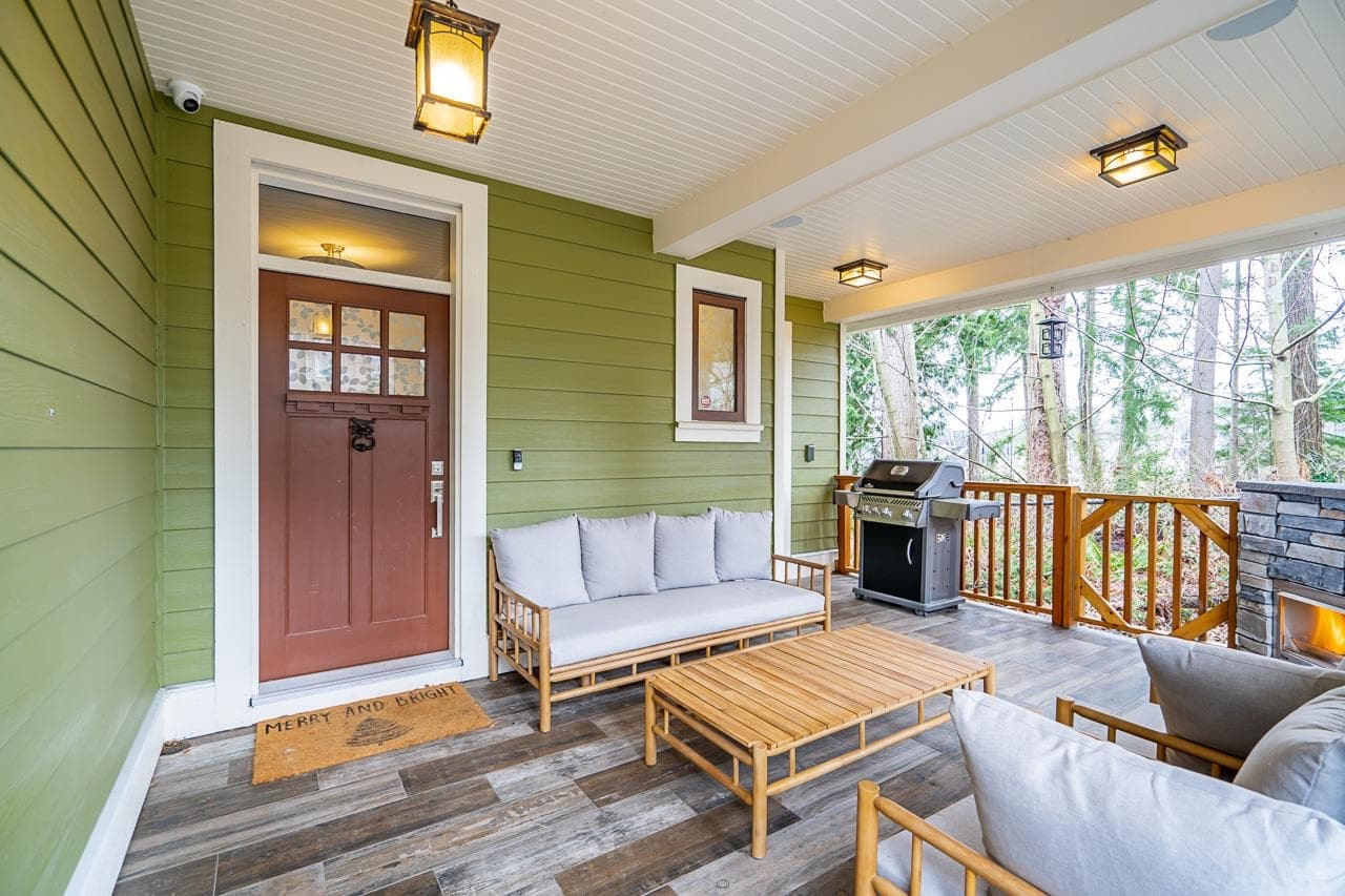 15777 Wills Brook Way, Surrey, V3Z 0N8 — photo 2