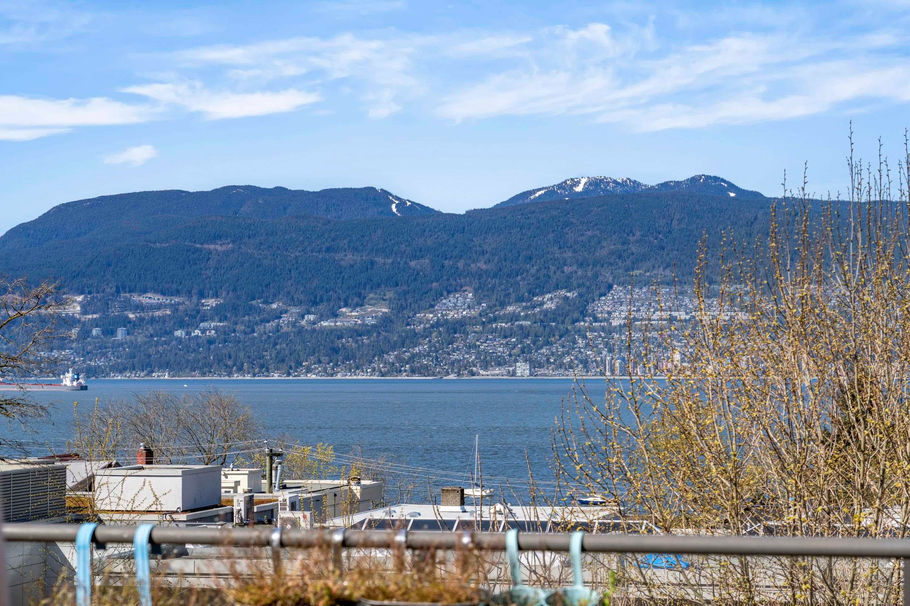 PH5 - 2410 Cornwall Avenue, Vancouver, V6K 1B8 — photo 5