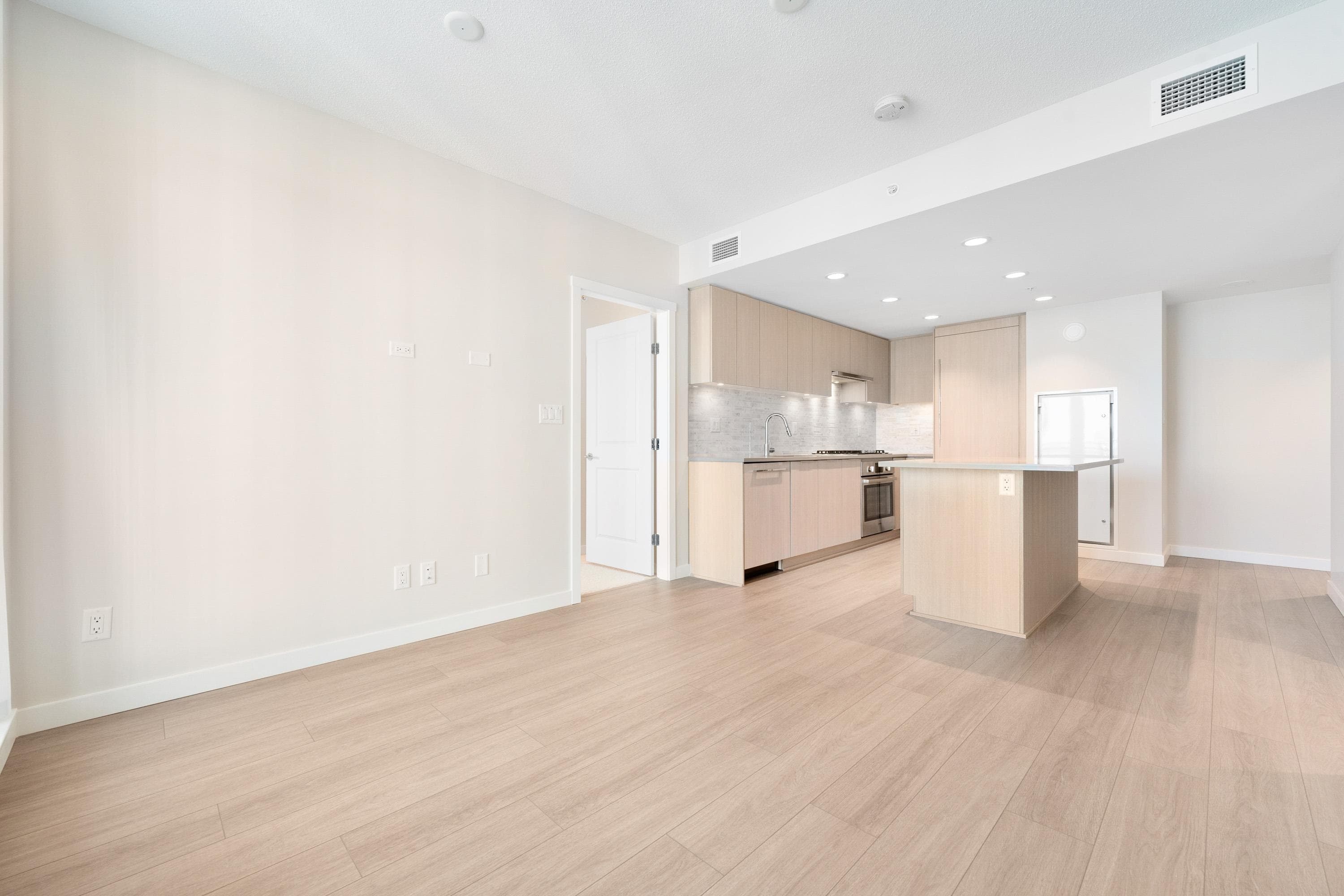 2607 - 1182 Westwood Street, Coquitlam, V3B 0T9 — photo 2