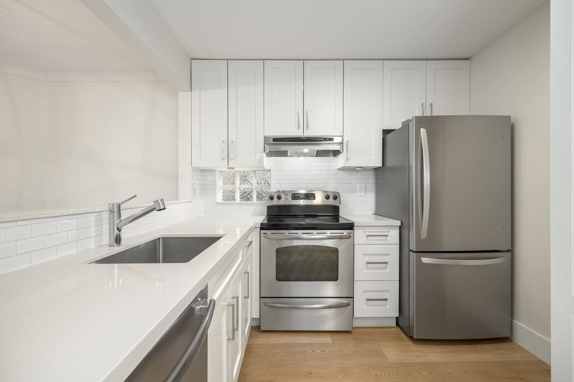 101 - 1959 W 2nd Avenue, Vancouver, V6J 1J2 — photo 1