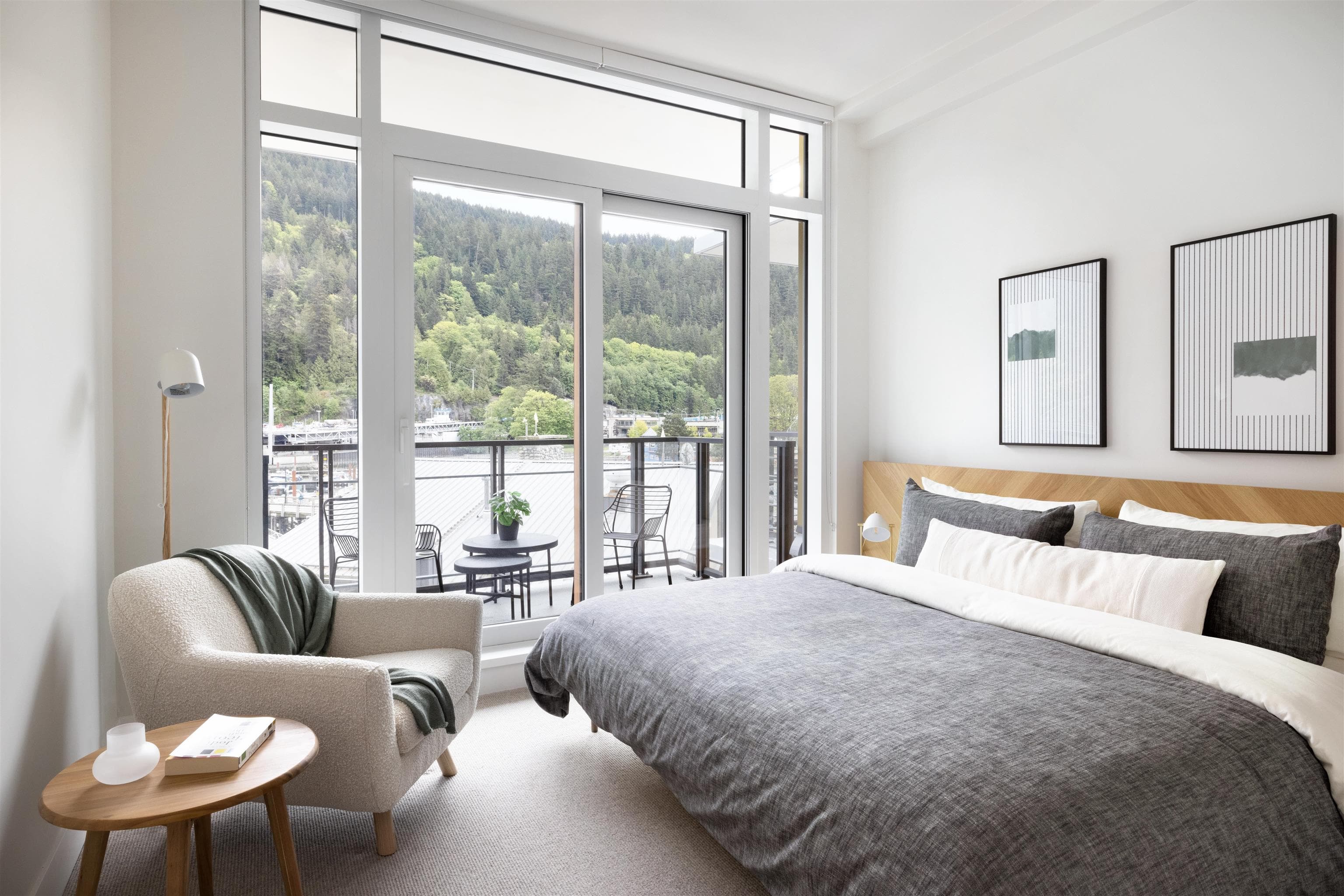 208 - 6707 Nelson Avenue, West Vancouver, V7W 0A4 — photo 4