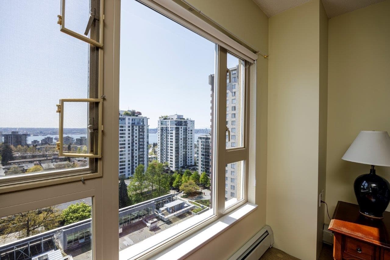 1502 - 121 W 15th Street, North Vancouver, V7M 1R8 — photo 3