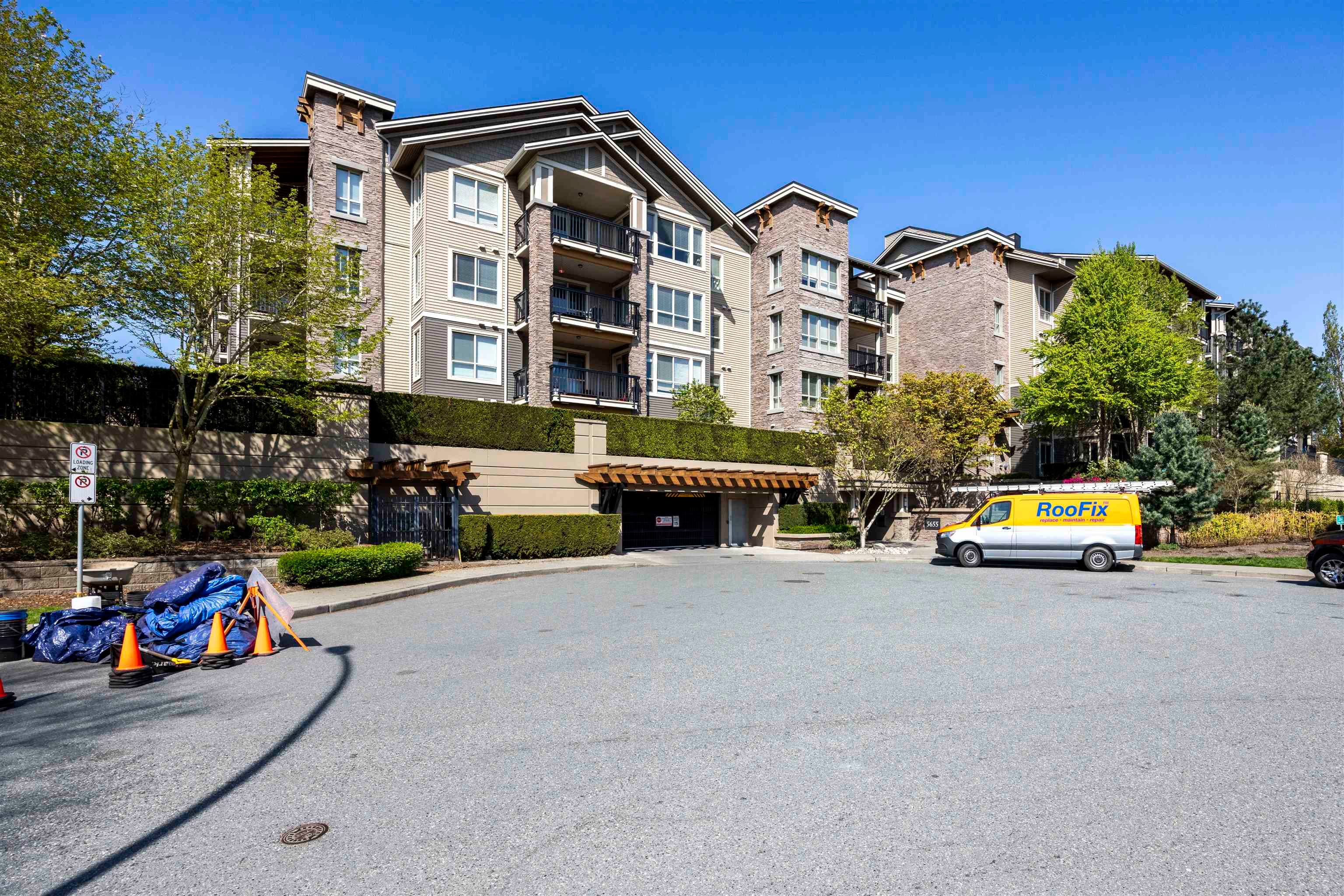 222 - 5655 210a Street, Langley, V3A 0G4 — photo 1