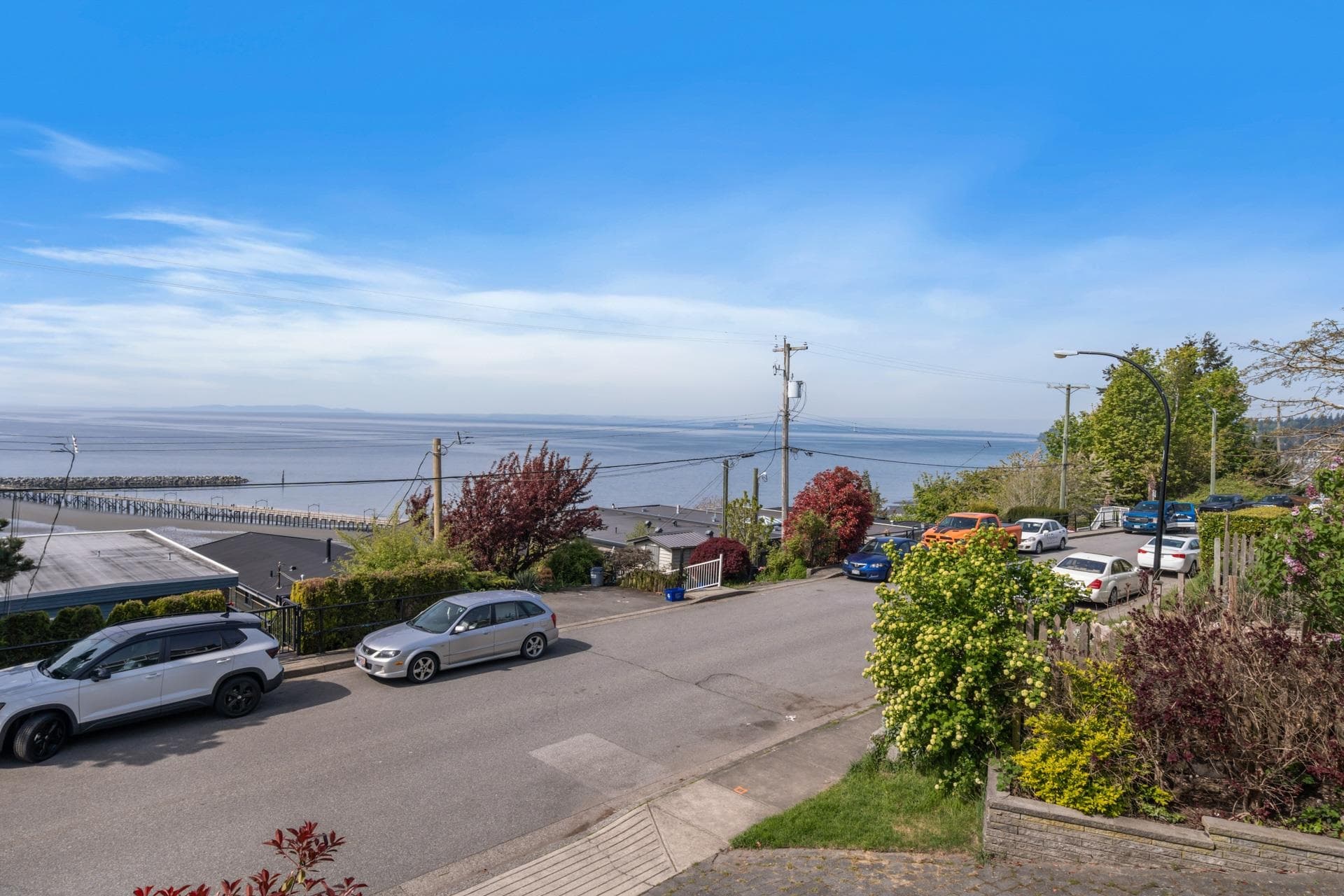 15145 Victoria Avenue, White Rock, V4B 1G5 — photo 4