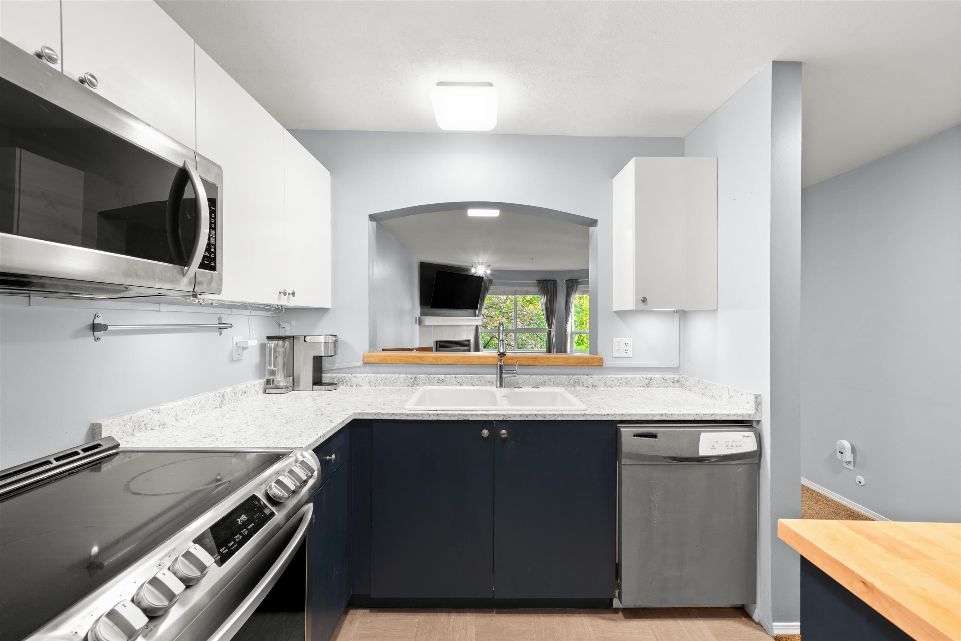 209 - 2439 Wilson Avenue, Port Coquitlam, V3C 6H6 — photo 3