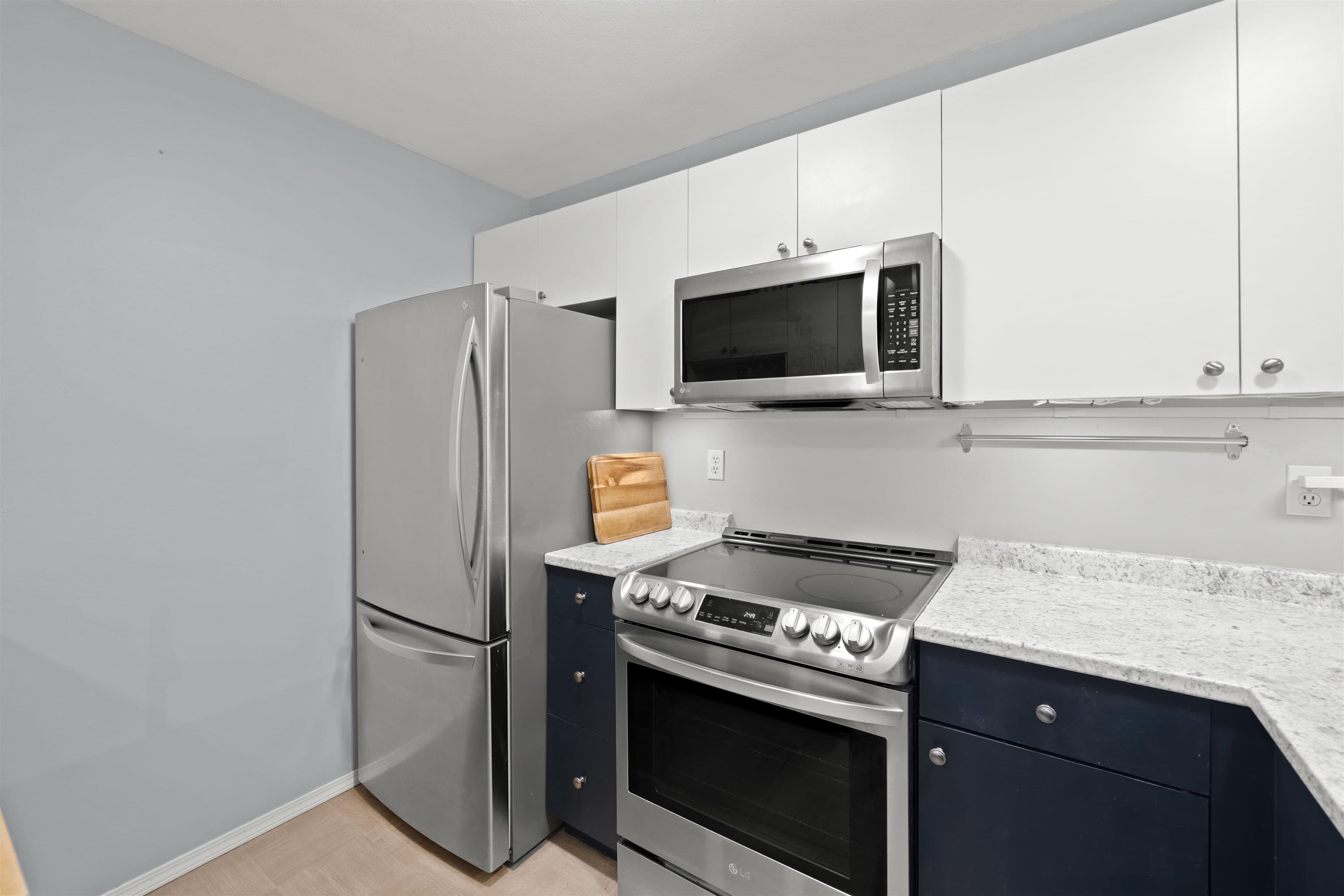 209 - 2439 Wilson Avenue, Port Coquitlam, V3C 6H6 — photo 4