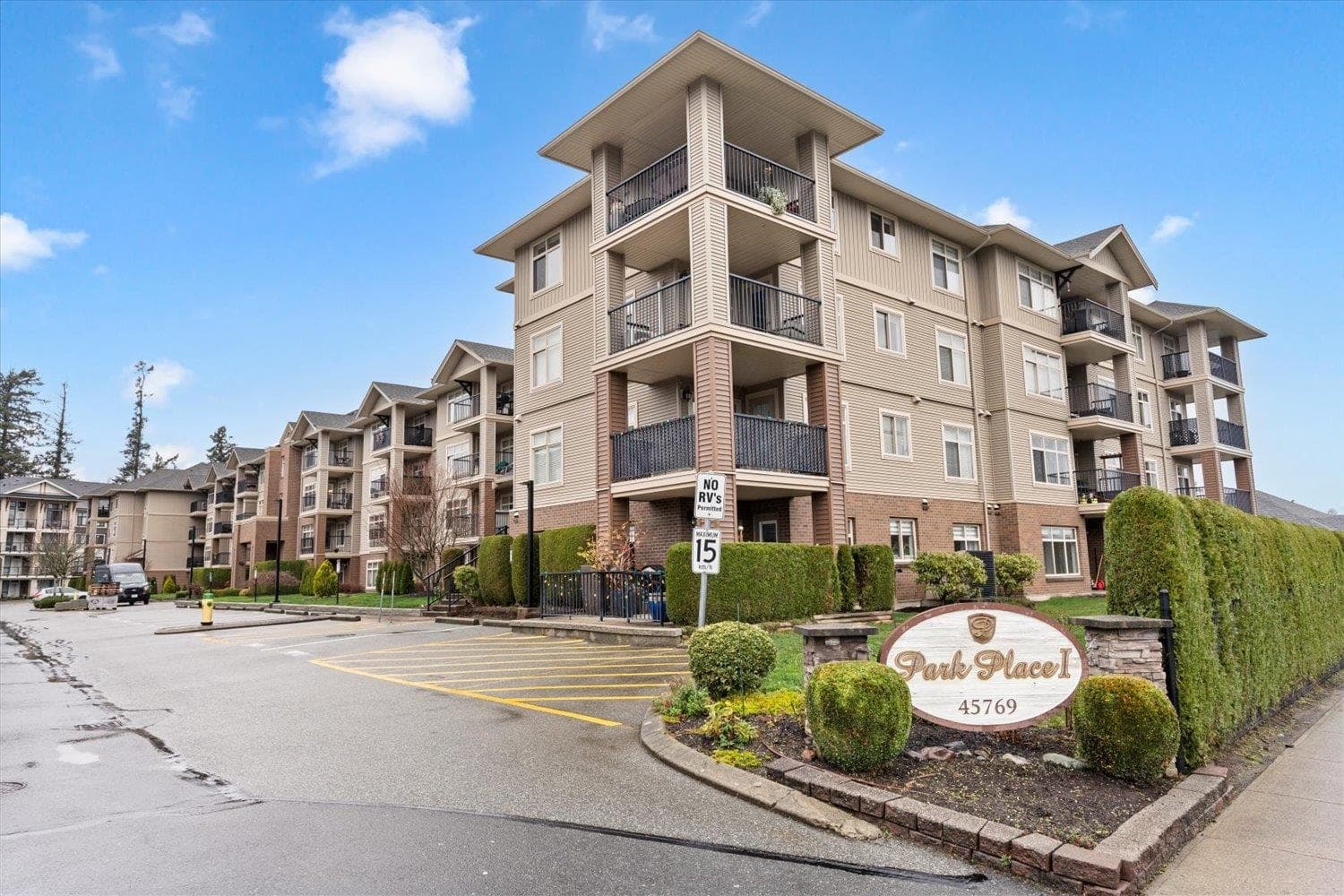 101 - 45769 Stevenson Road, Chilliwack, V2R 5Z2 — photo 1