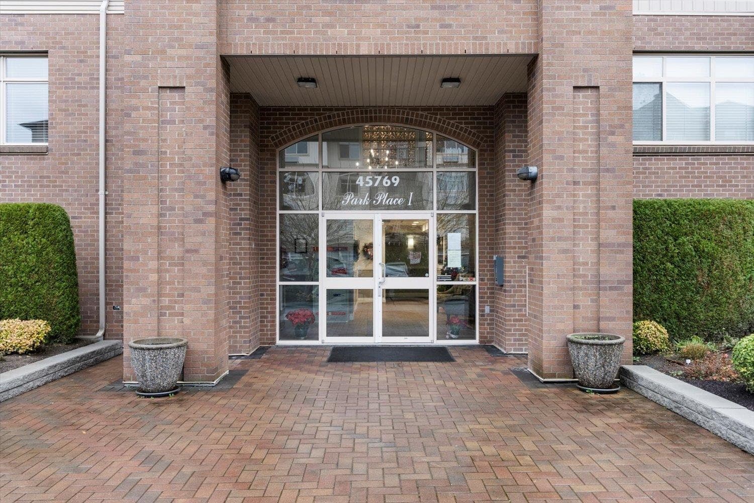 101 - 45769 Stevenson Road, Chilliwack, V2R 5Z2 — photo 4