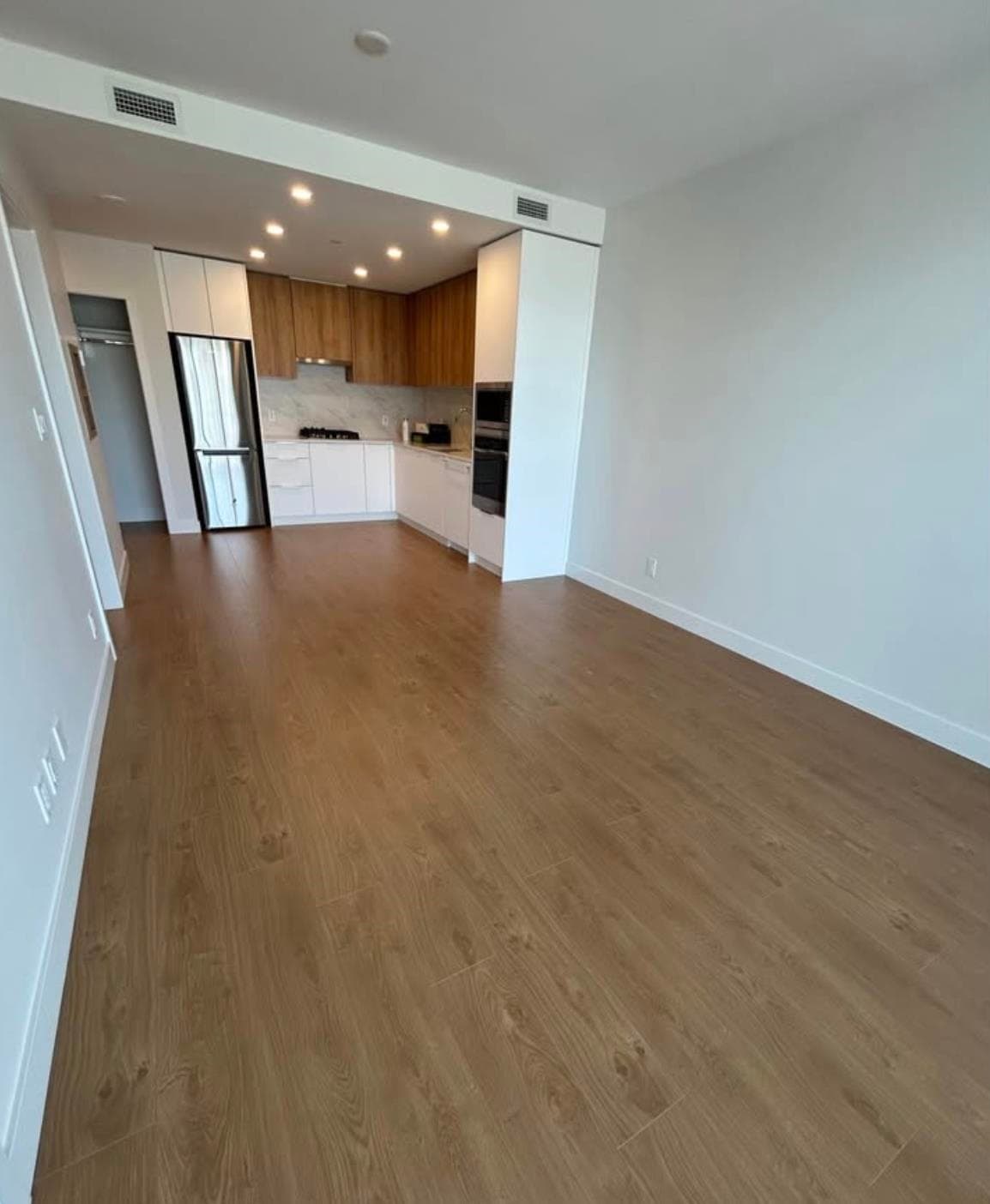 2501 - 13387 Old Yale Road, Surrey, V3T 0S4 — photo 3