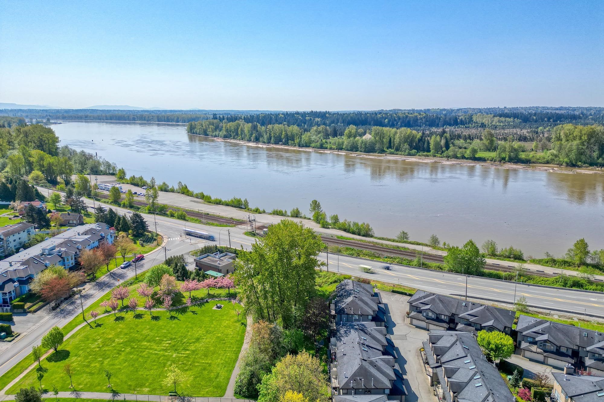 204 - 11595 Fraser Street, Maple Ridge, V2X 0X7 — photo 3