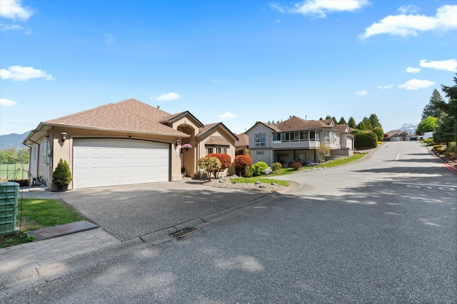 46 - 47470 Chartwell Drive, Chilliwack, V2P 8A2 — photo 2